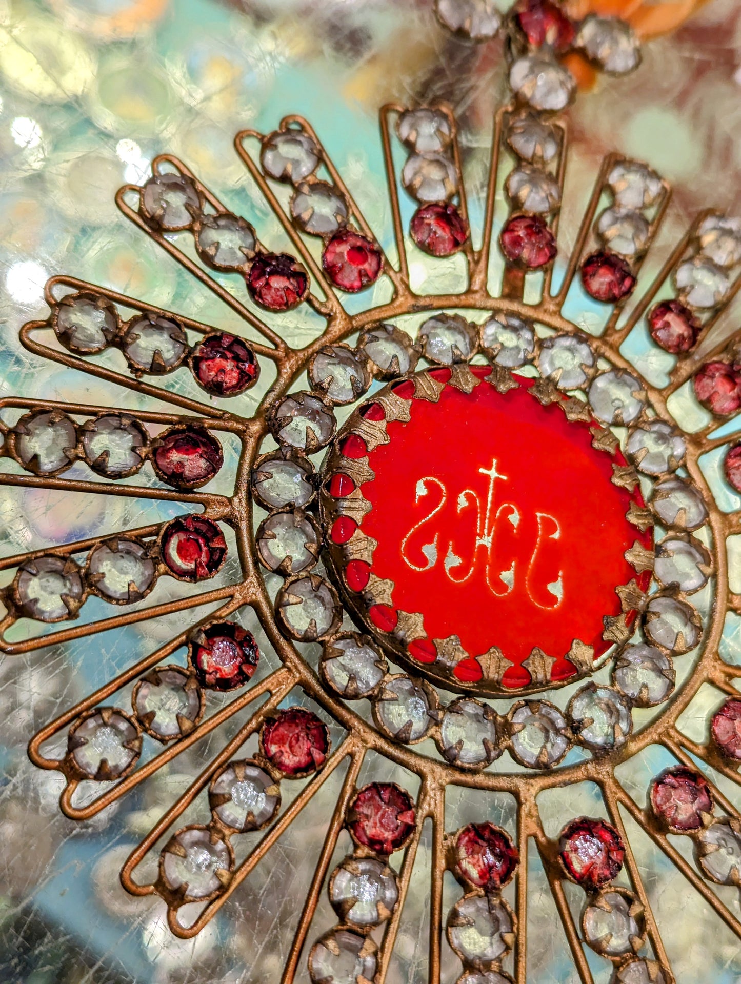 Bejewelled halo