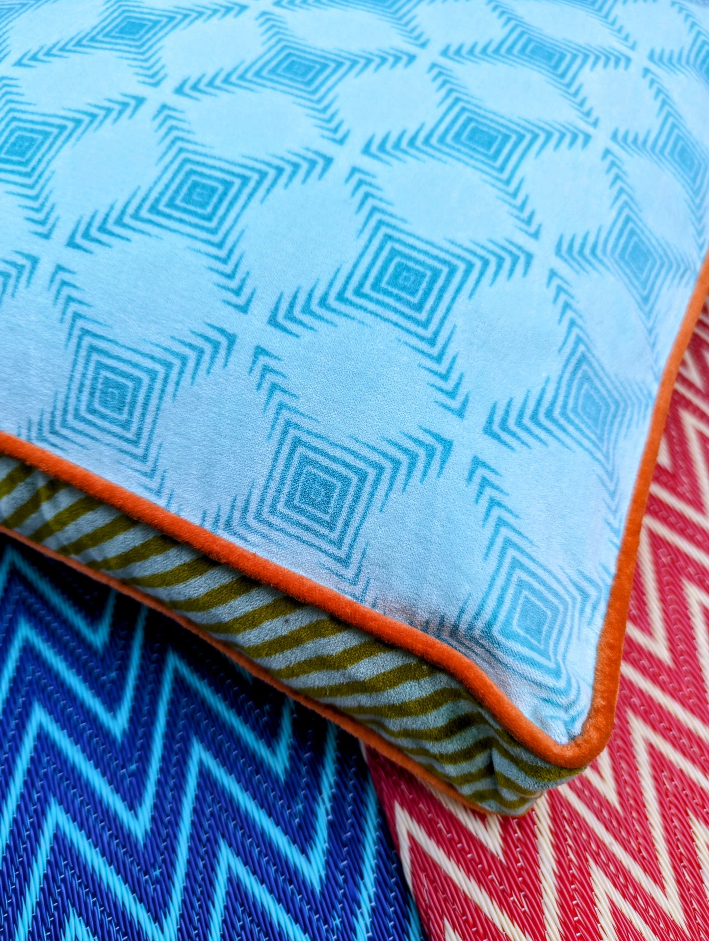 Cotton velvet geometric seat cushion