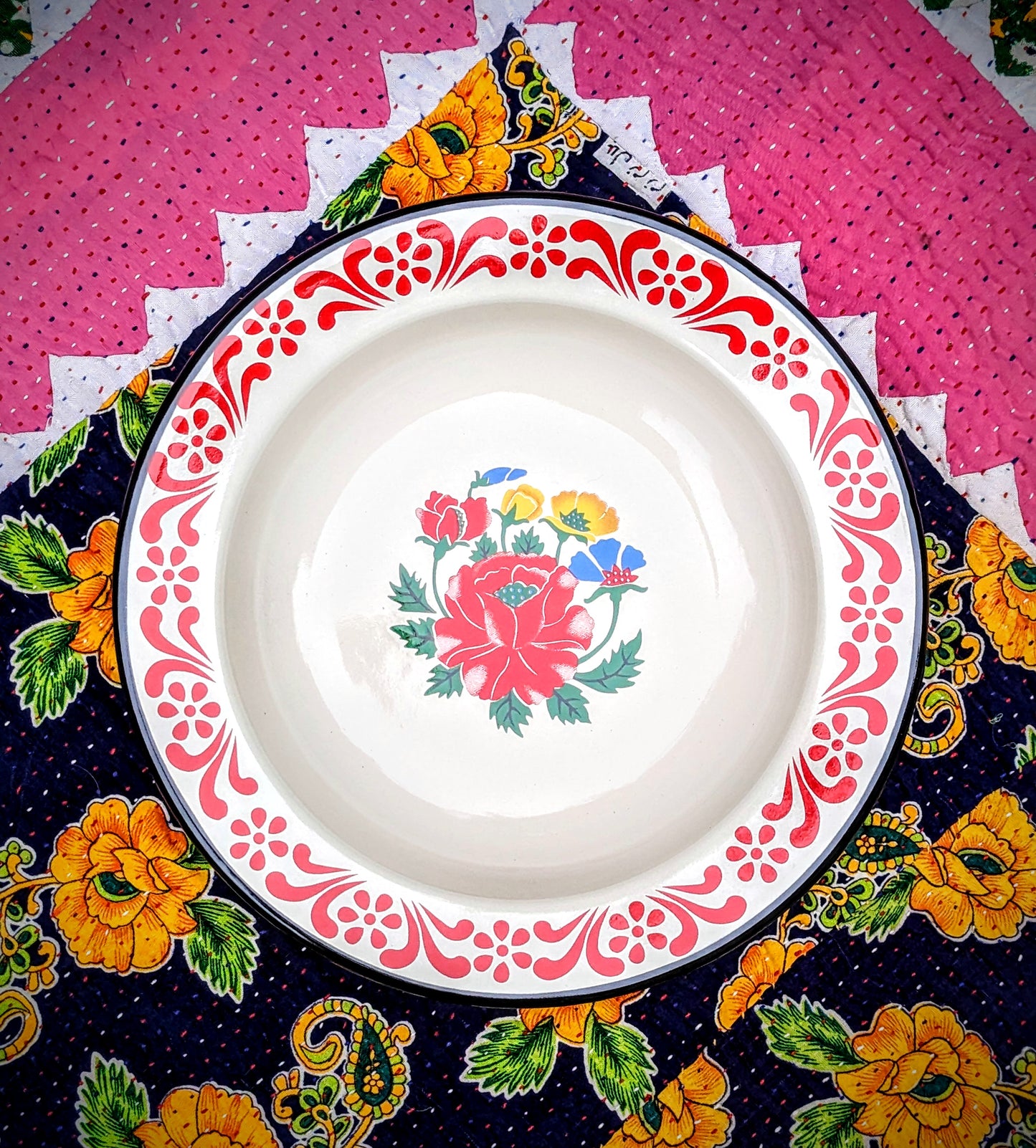 Ukrainian folk enamel plates and trays