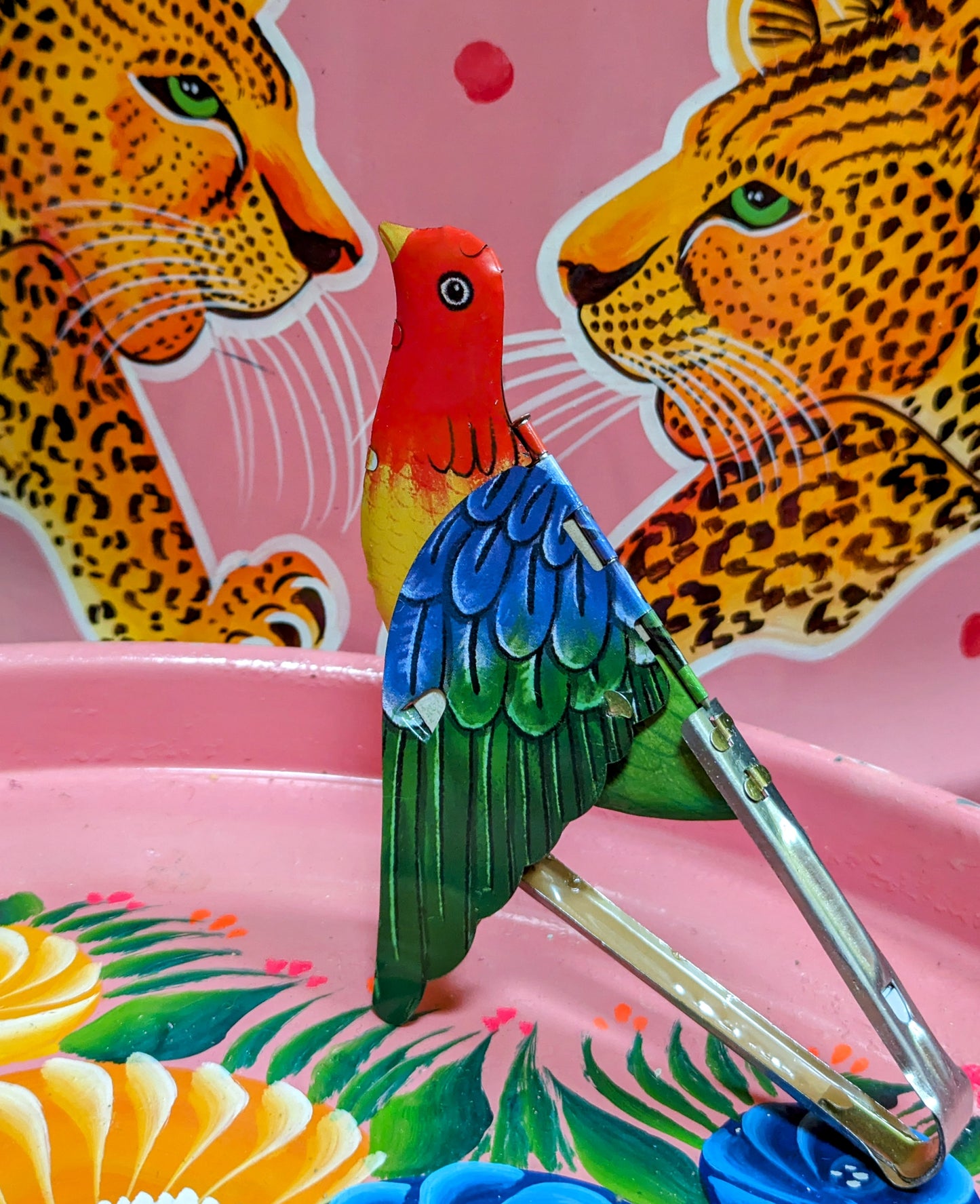 Singing tin birds