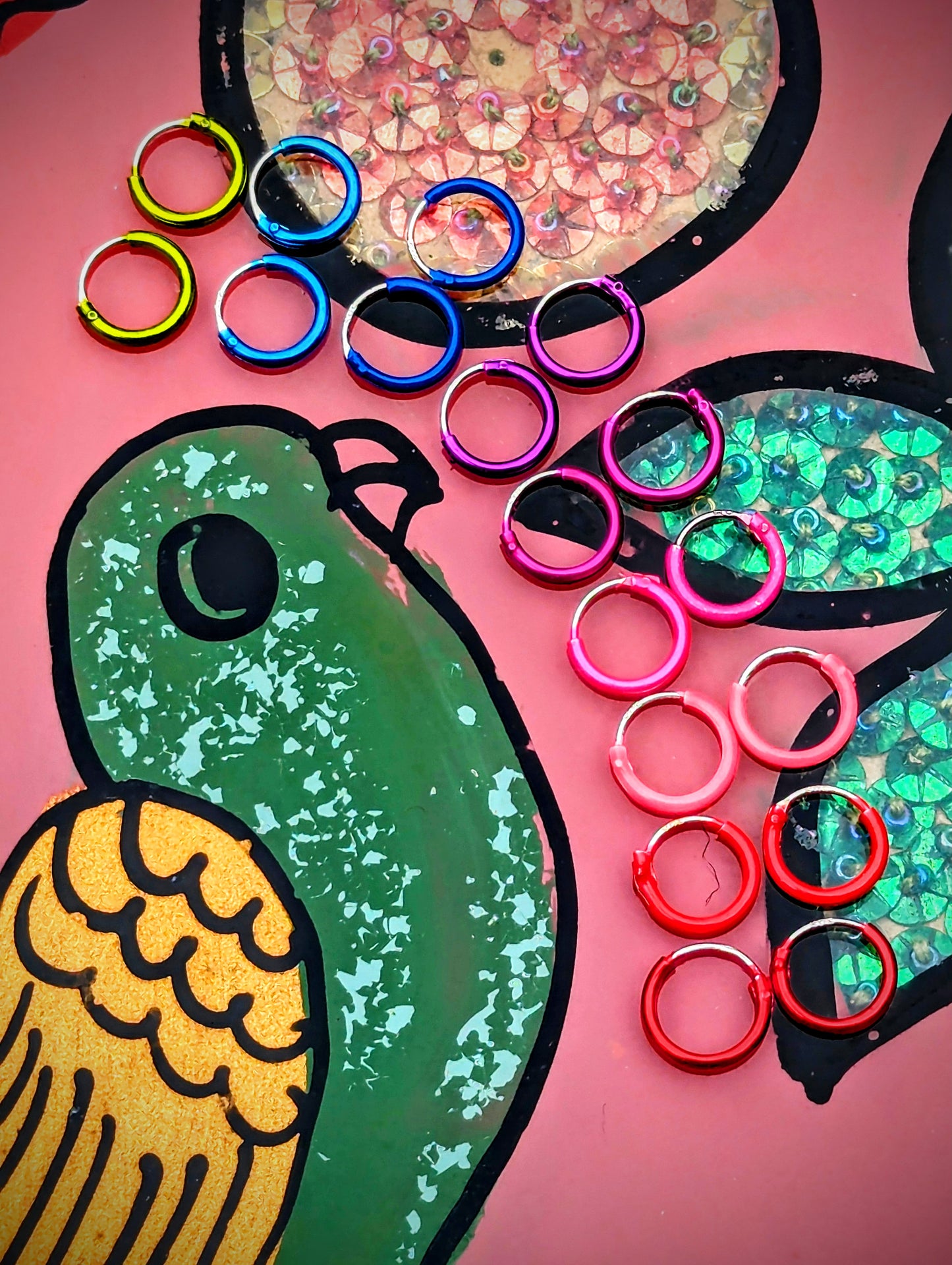 Colourful enamelled and anodized small silver hoops to hug your ear and add a little colour pop!!
hoops approx 9mm diameter.
Silver hoops
Enamelled silver hoops
Anodised hoops
Anodized hoops
Huggies
Huggy hoops