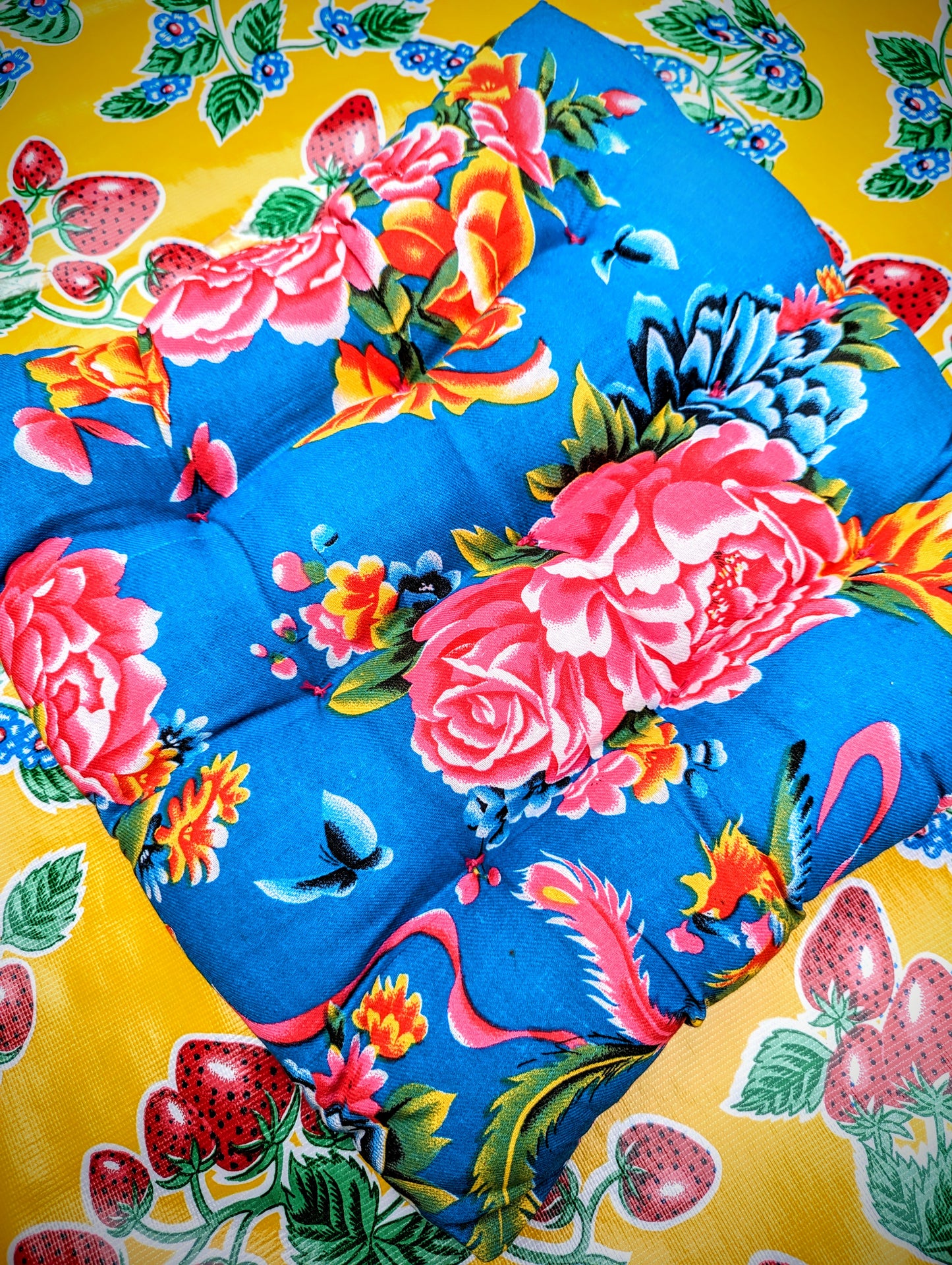 Shanghai peony seat cushion