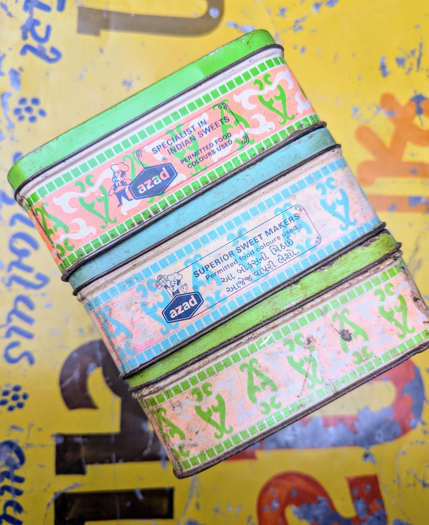 Vintage indian tins - Azad - small