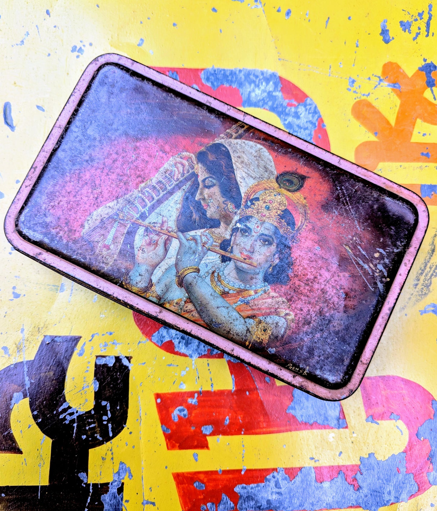Vintage indian tins - Azad couples