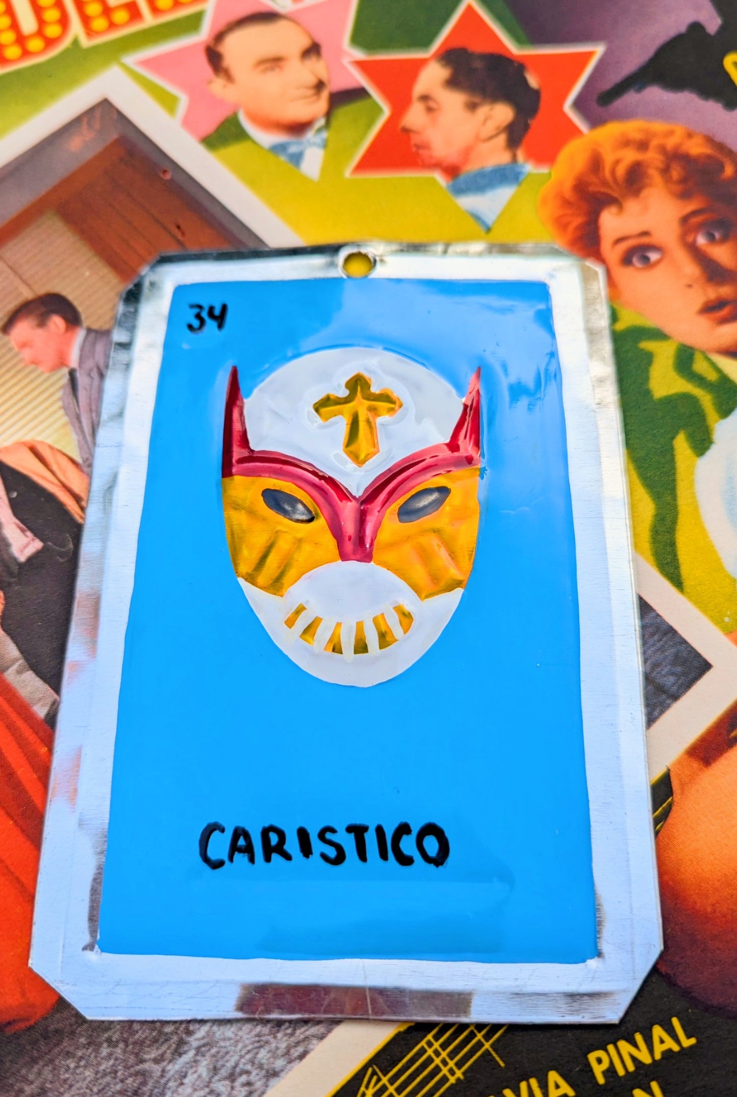 Luchador tin plaques
