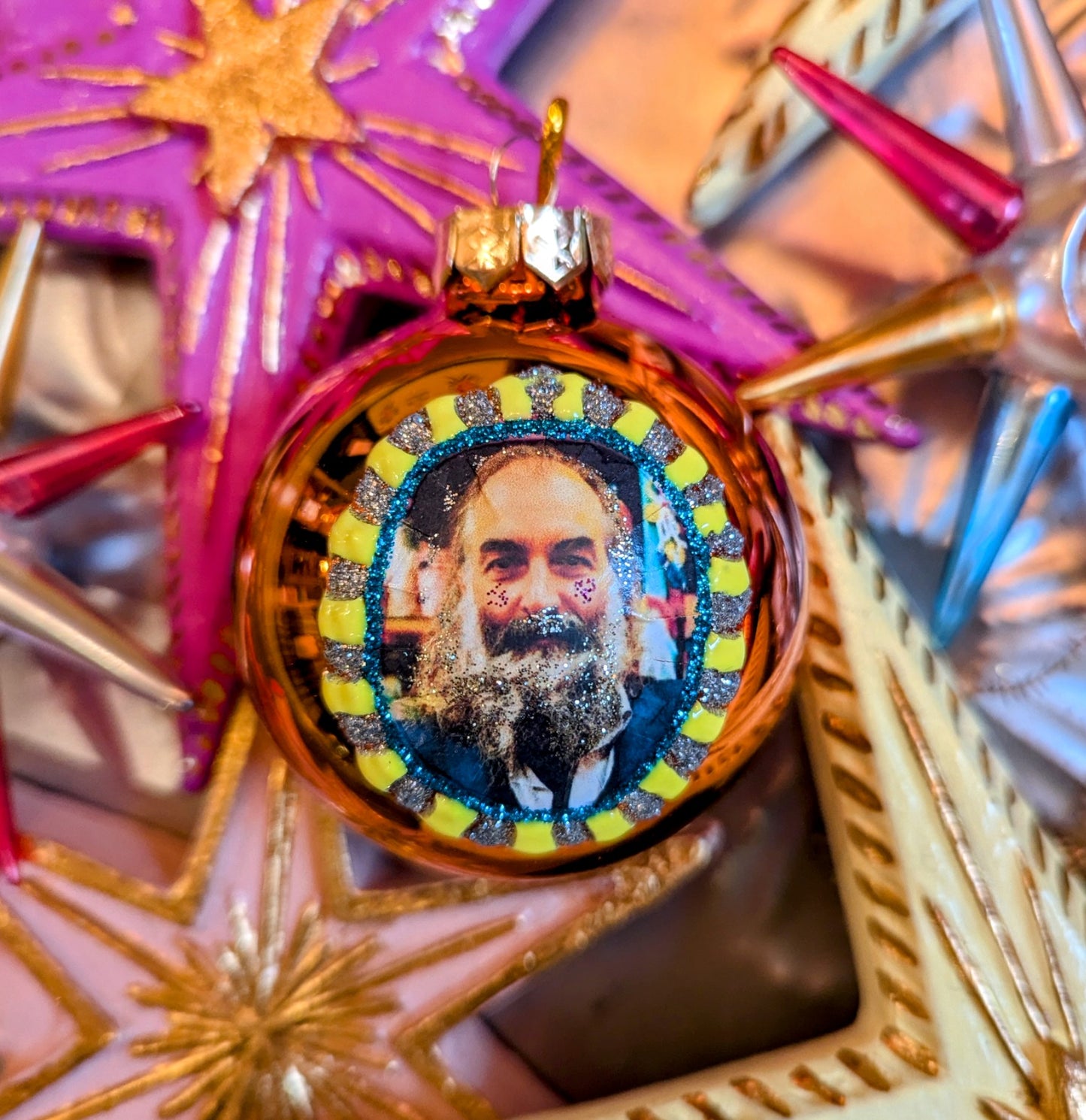 Warren Ellis at Blackout glass baubles