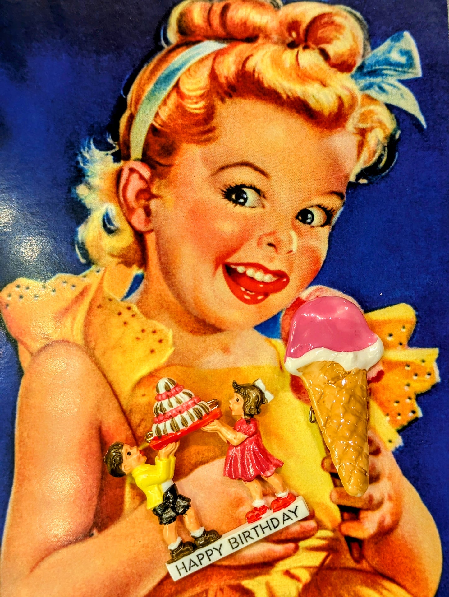 Handpainted in Germany by a company that has been making these continually since the 1960s, these cute brooches are way on the right side of kitsch and cute too!!
Sizes vary approx 3cm x 5cm
Handpainted resin.