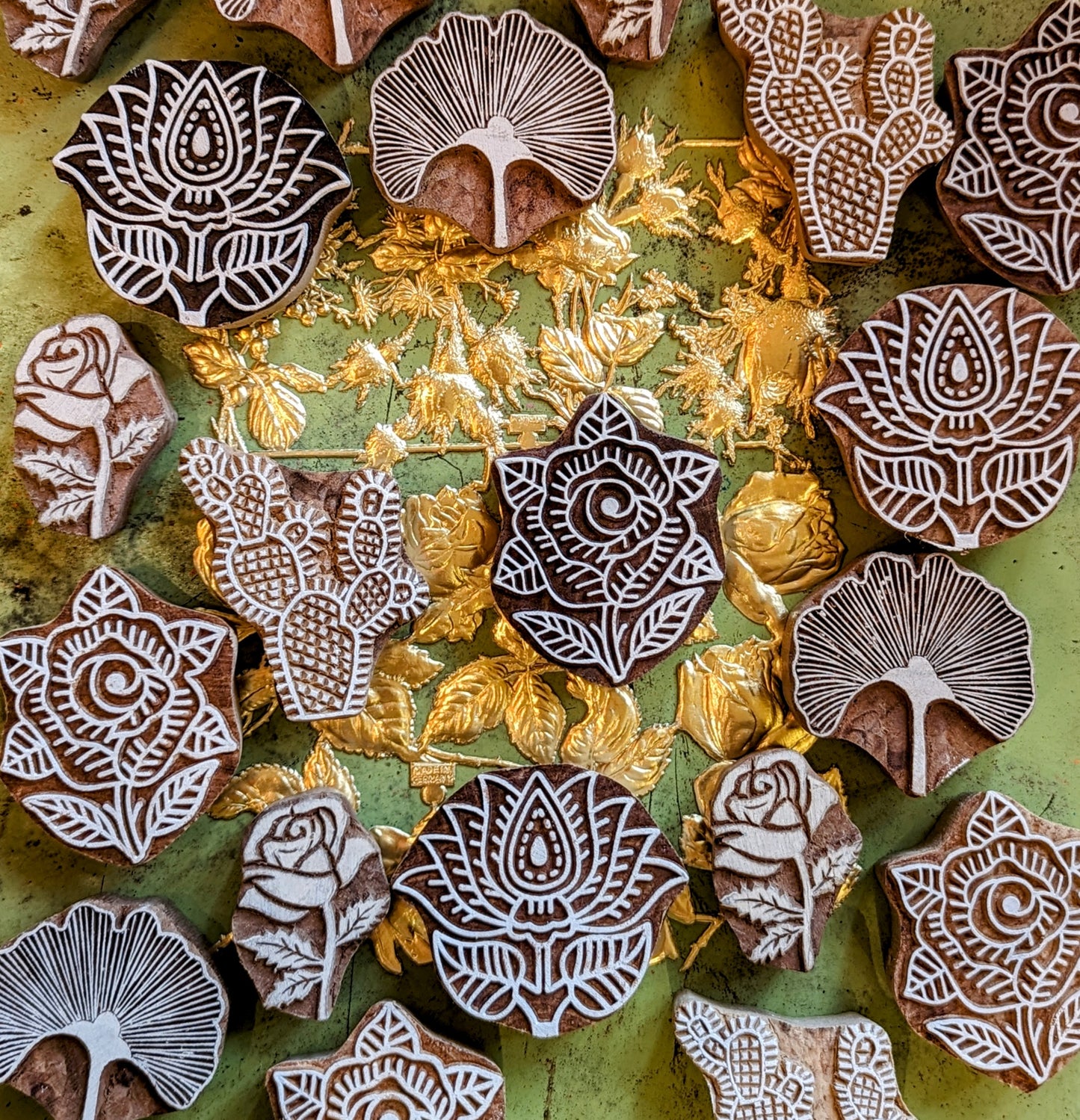 Flora wood blocks