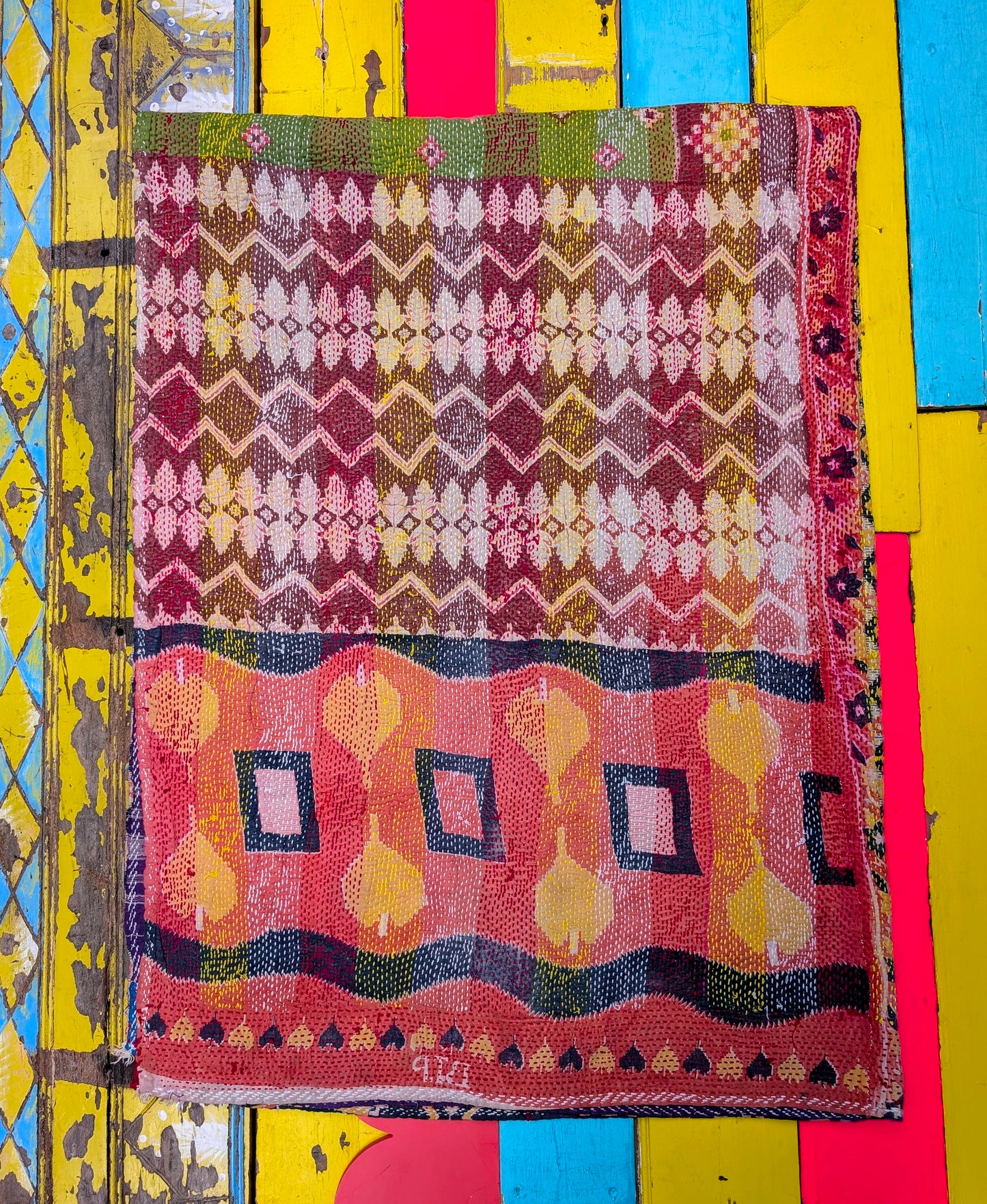 Floral graphic Kantha quilts - No 13