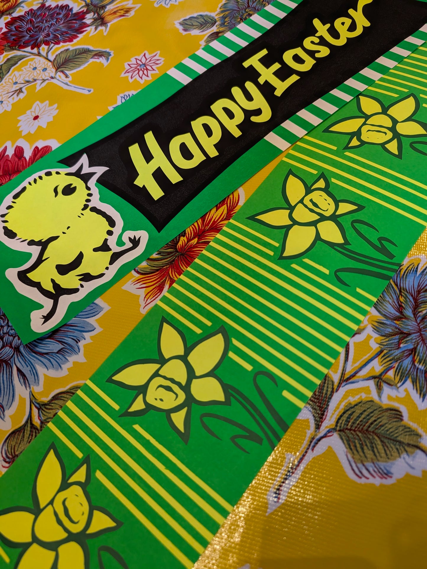 Kitsch Spring banners
