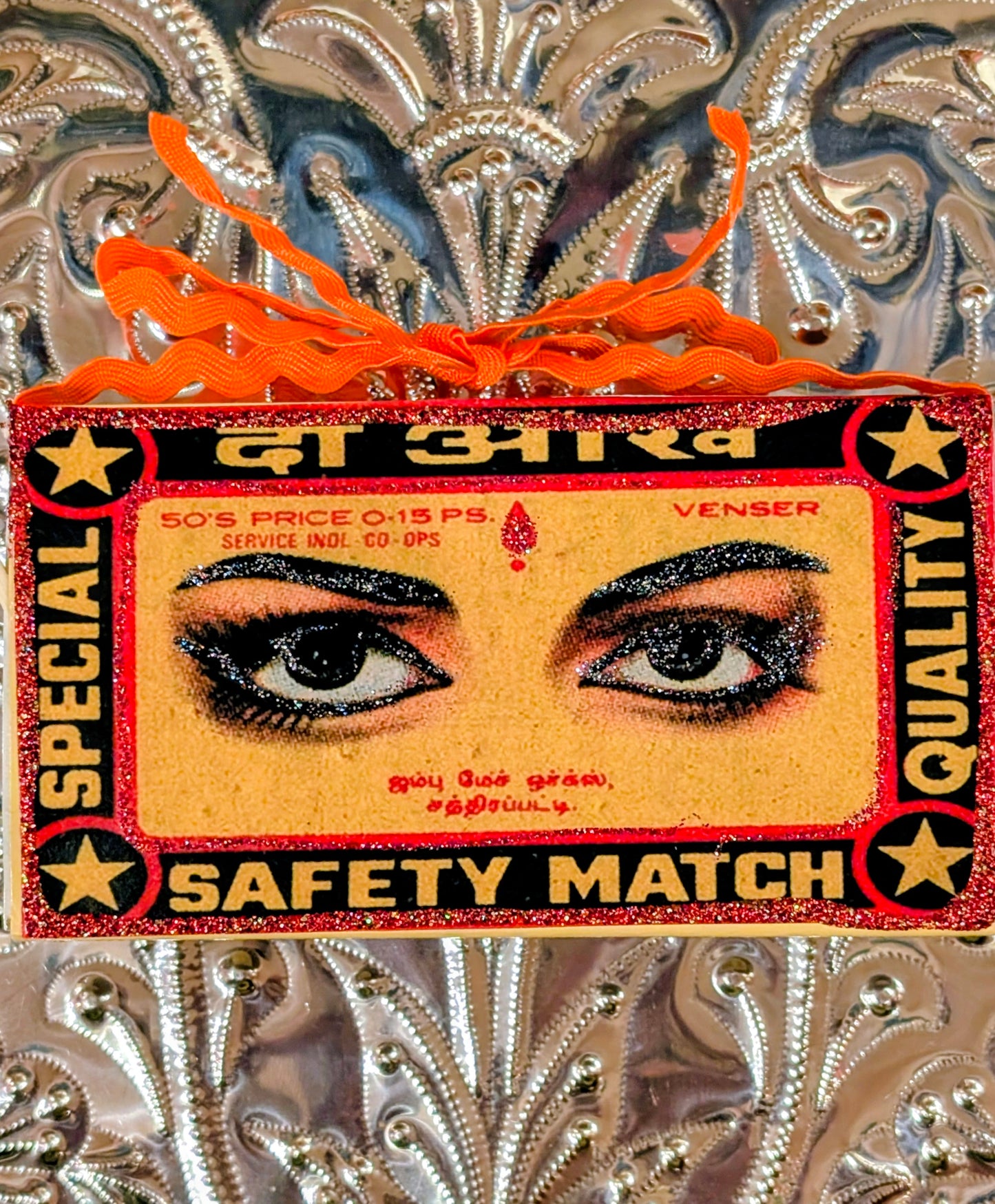 Vintage advertising large matchbox