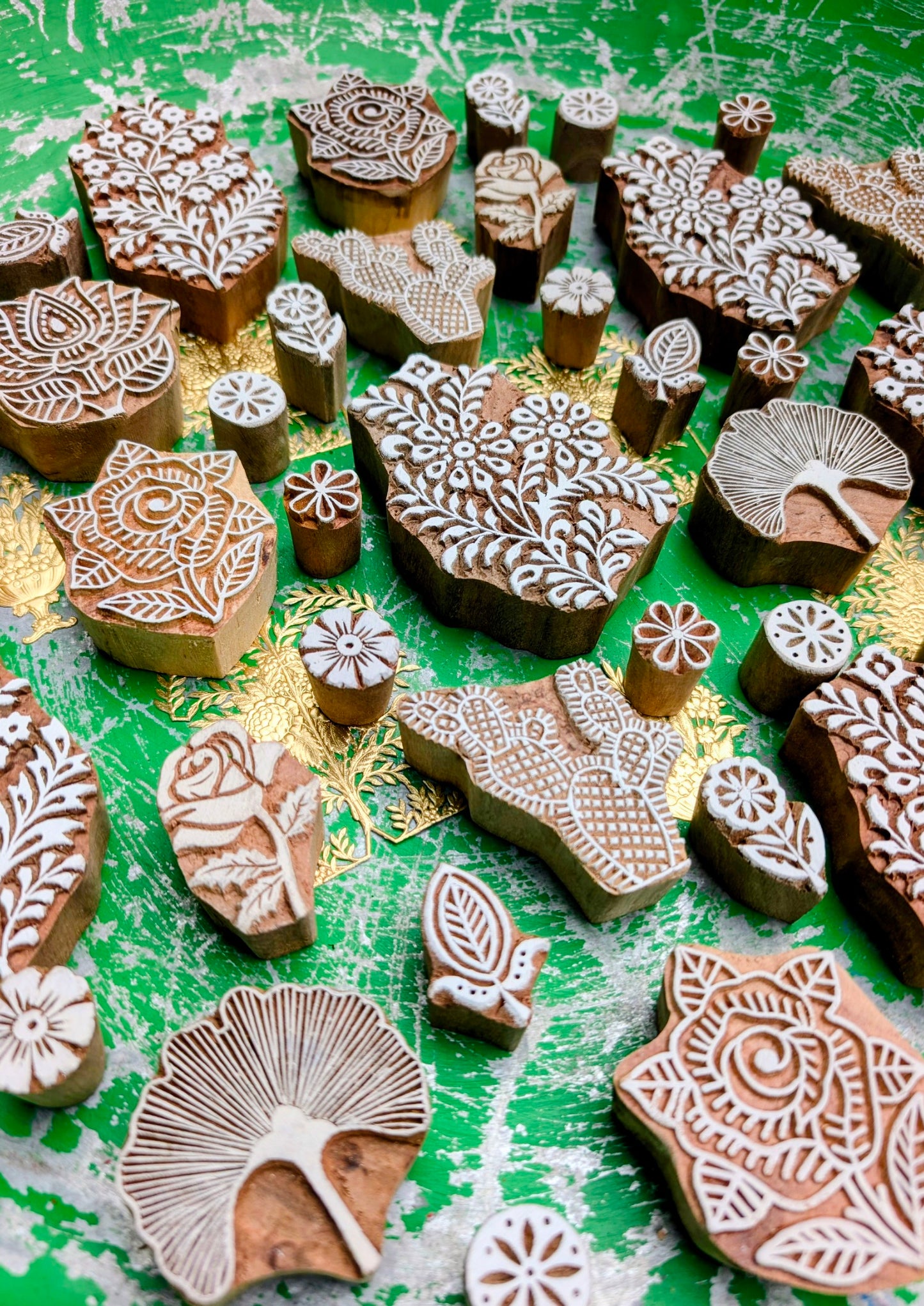 Flora wood blocks