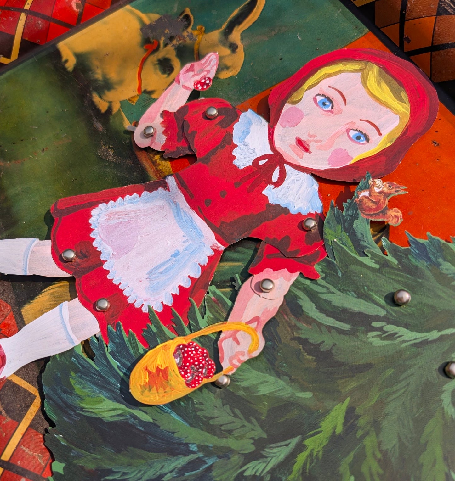Little red in the woods articulated puppets