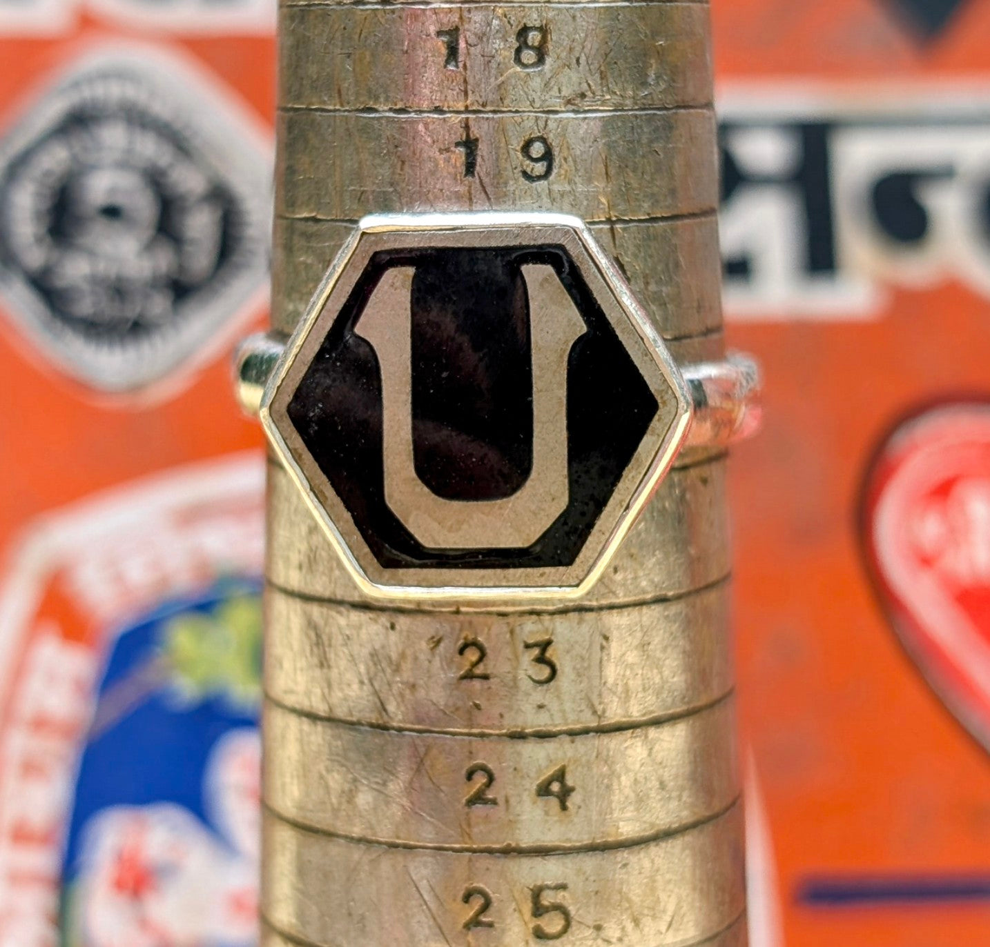 Vintage initial rings - black