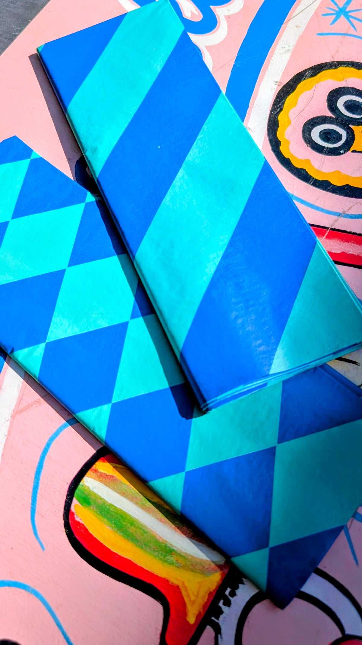 Patterntastic tissue wrap