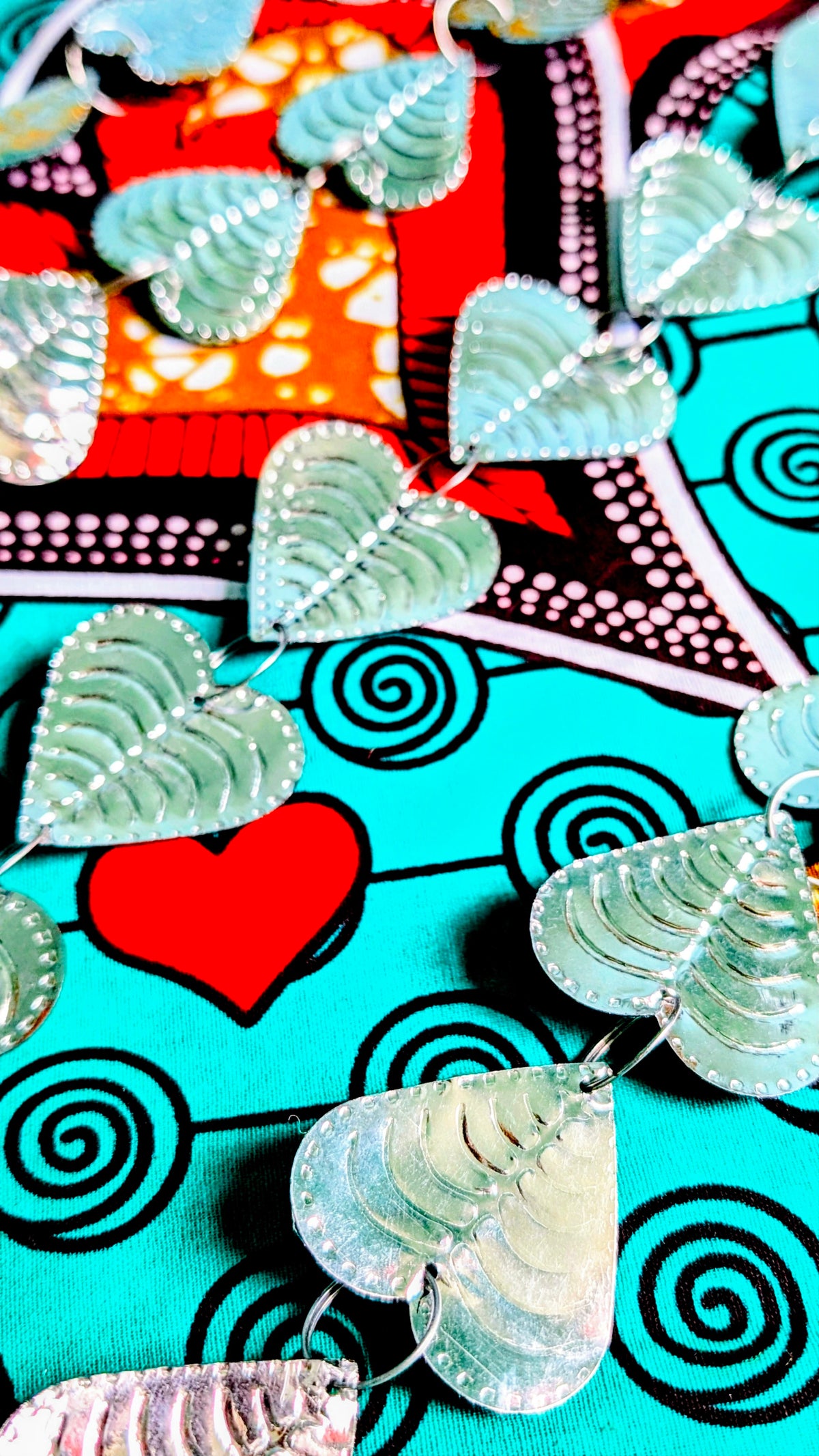 Silver sequins garland