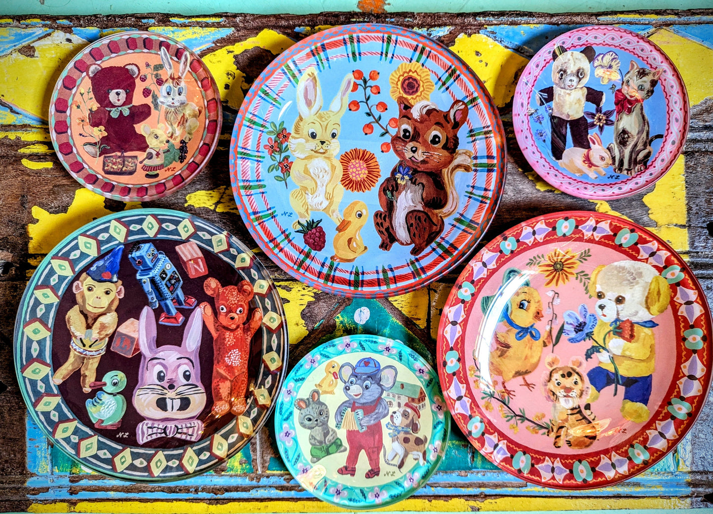 Critters and toys dishes