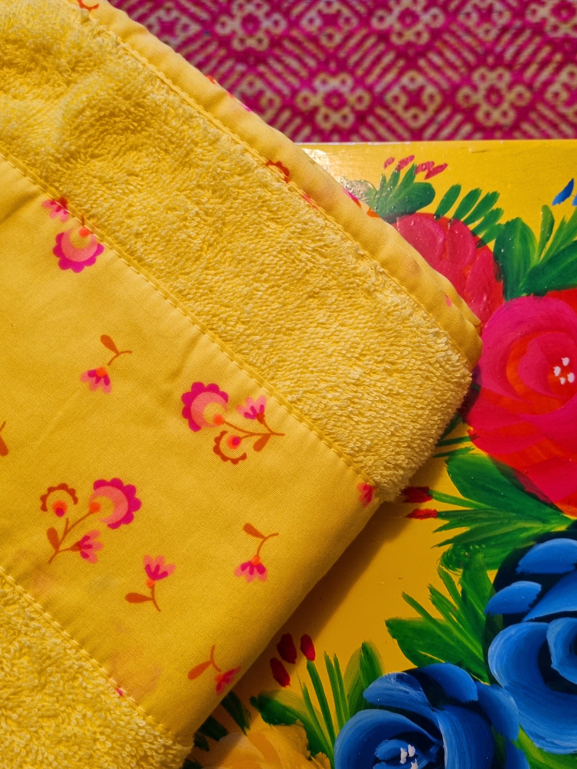 Towels with floral detail
