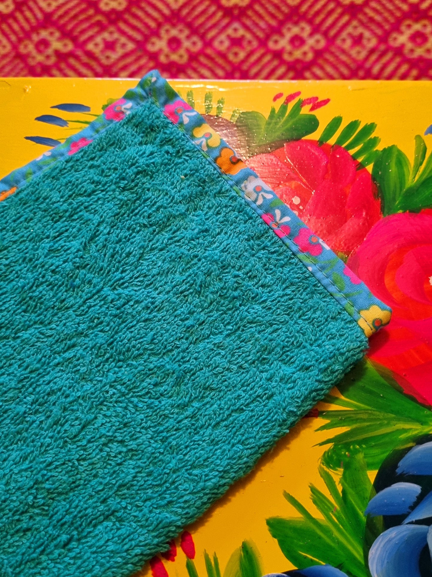 Towels with floral detail
