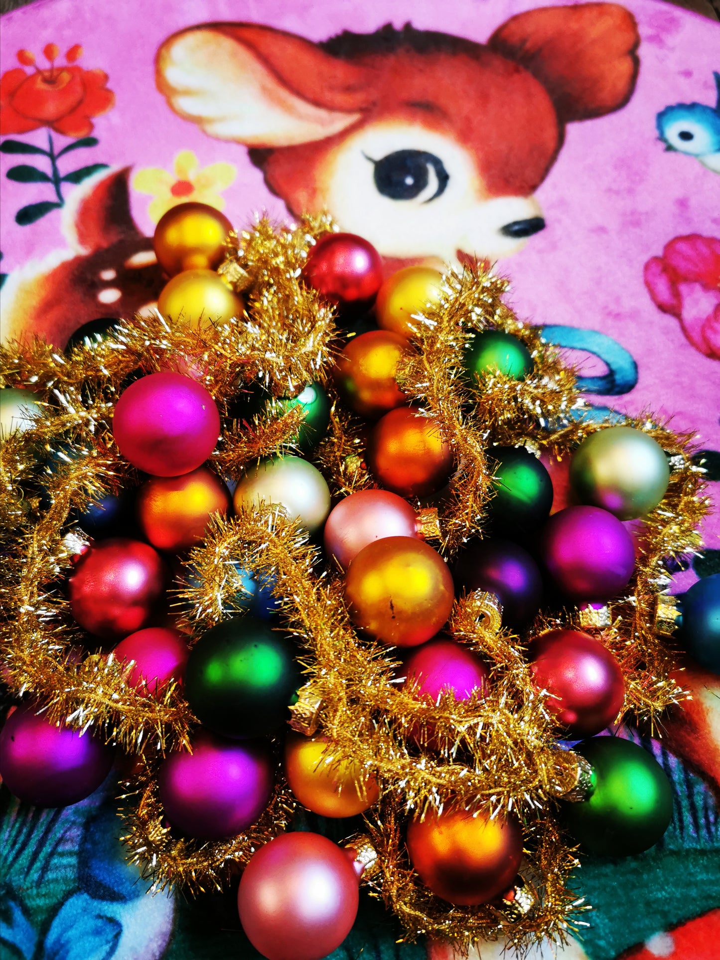 Vintage style tinsel rainbow garland