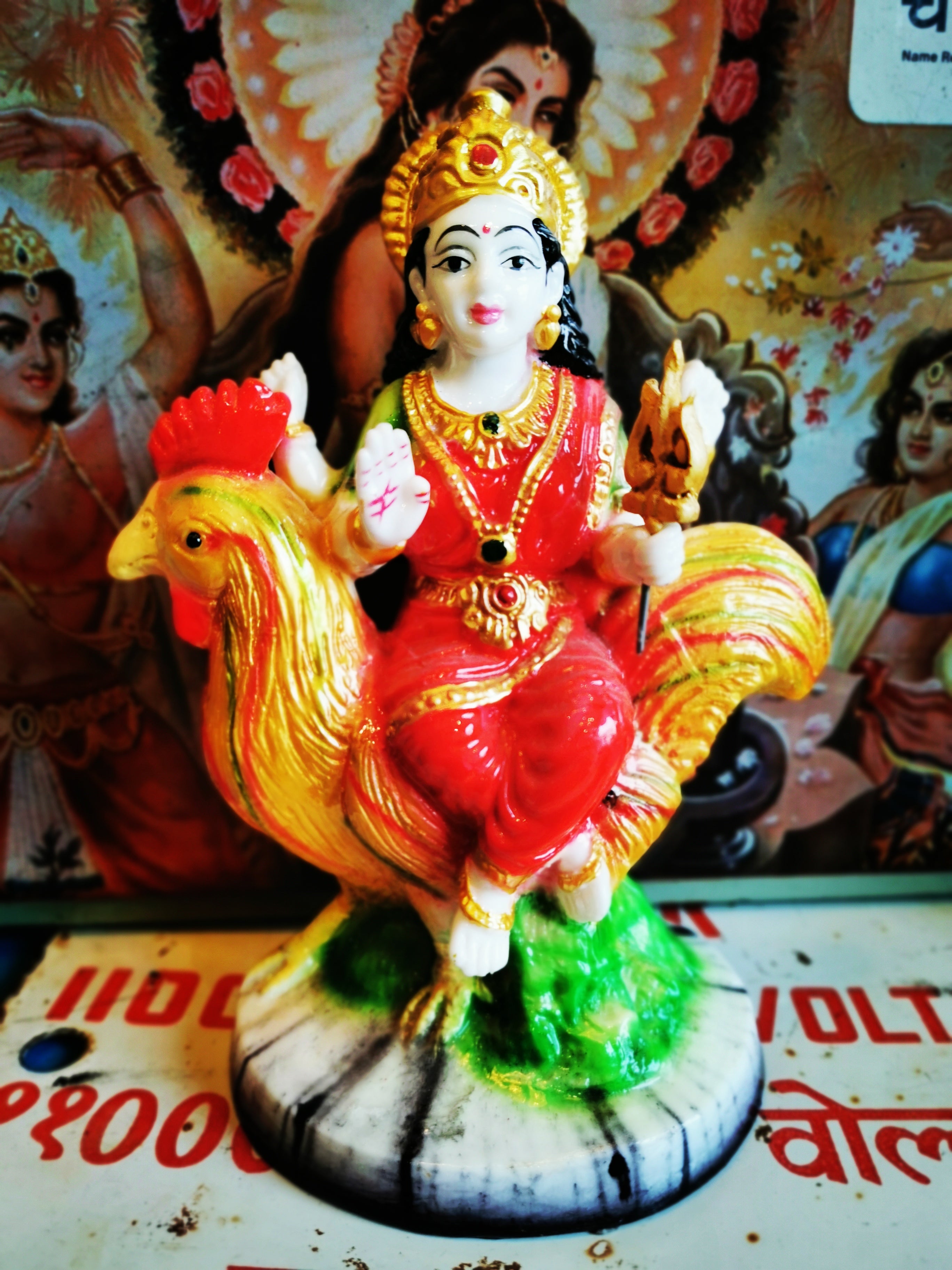 Super colour hindu statues