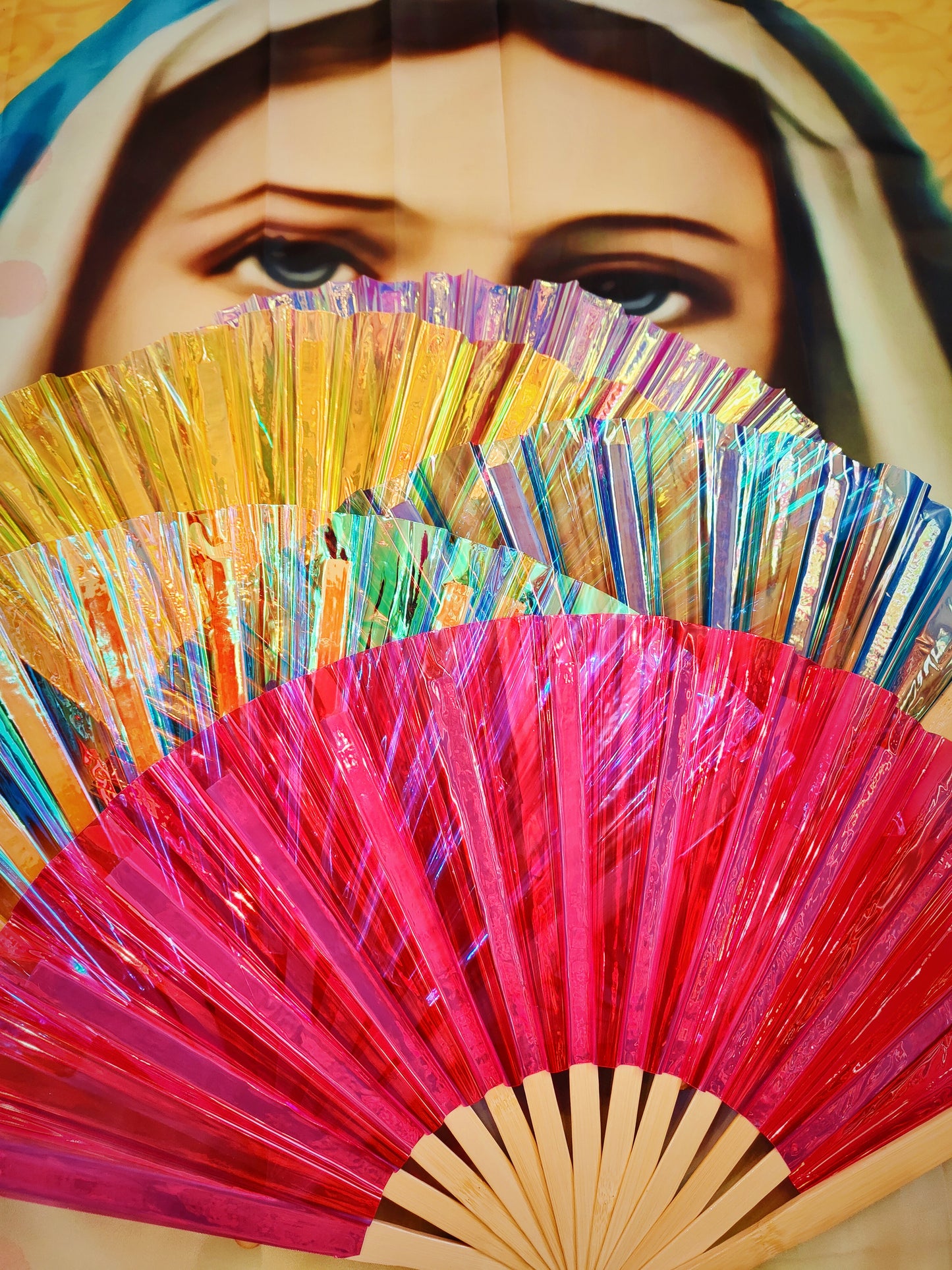 Glam festival fans