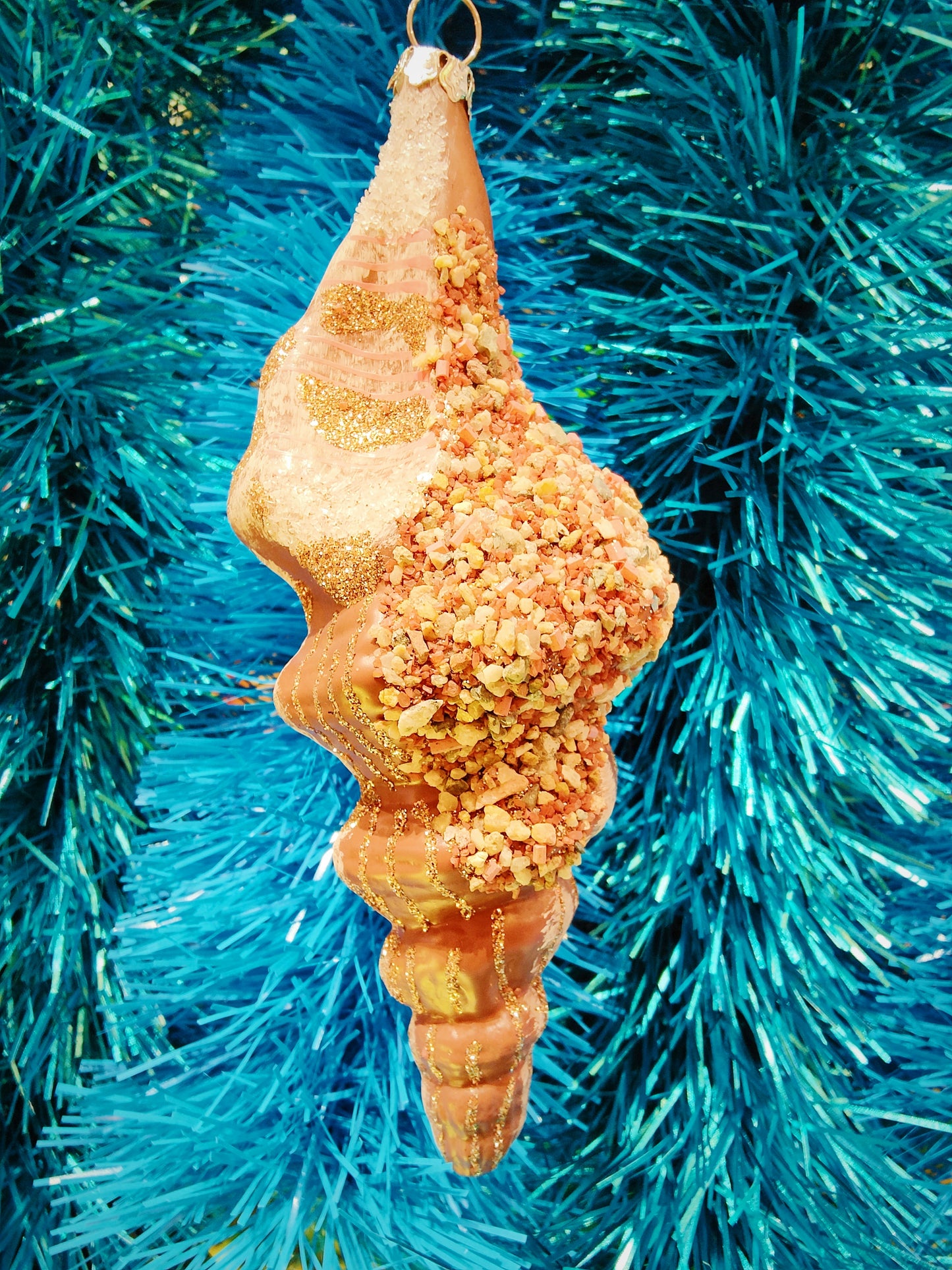 Kitsch seaside Seashells