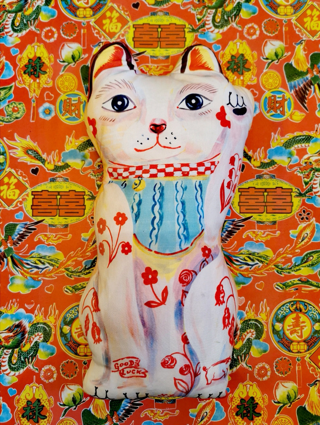 Lucky cat dollies