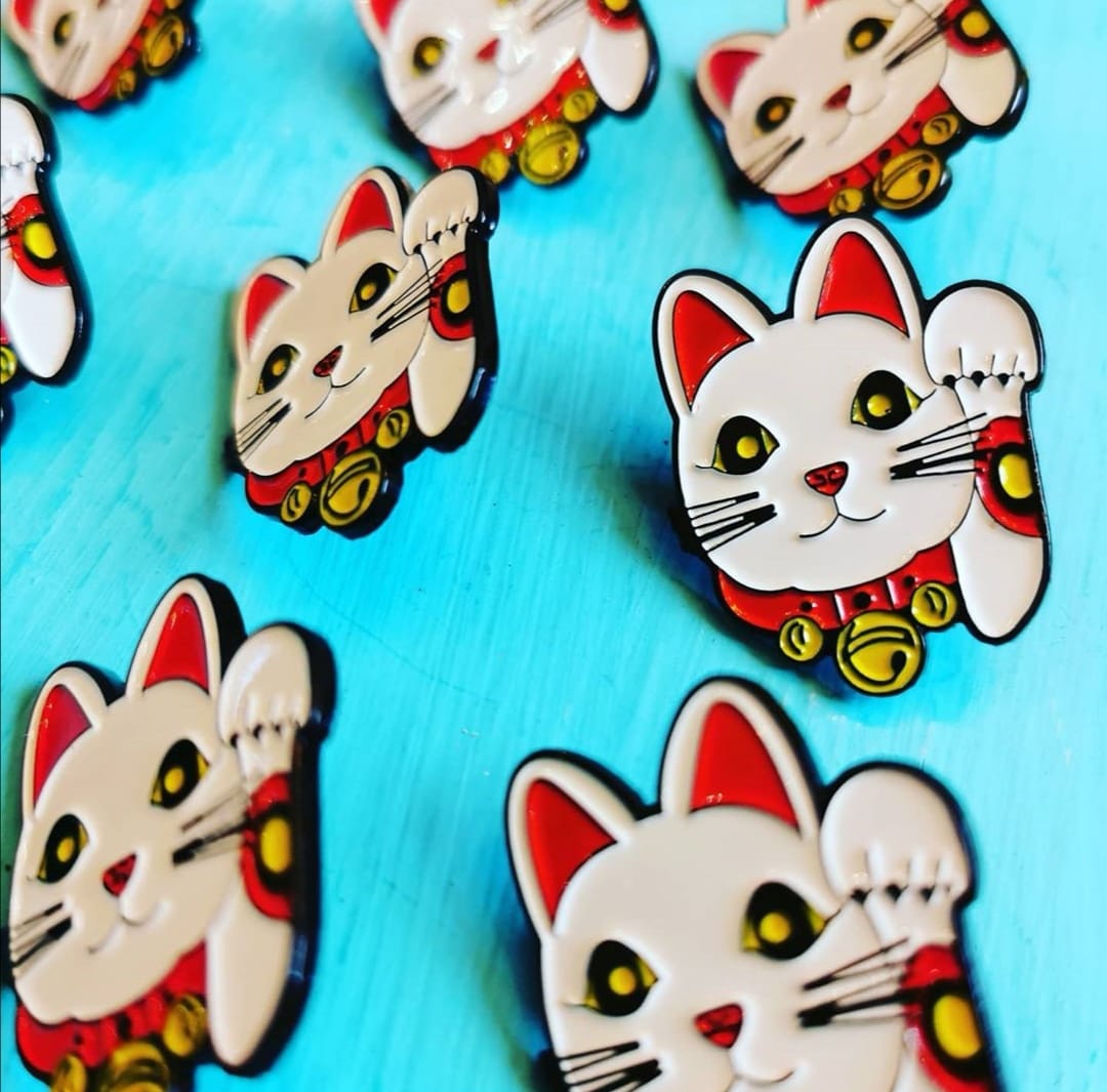 Brooches + Pins -