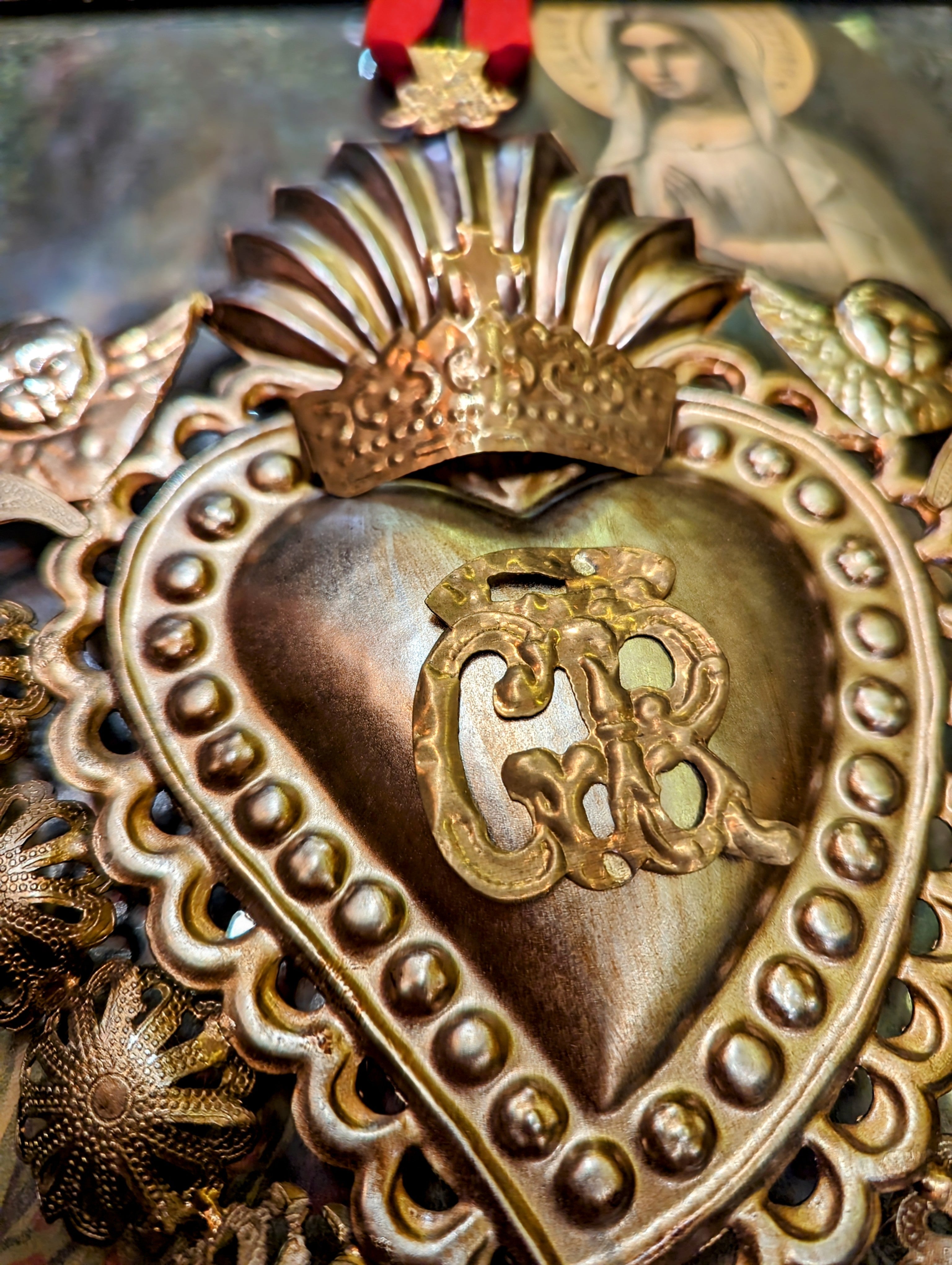 Antiqued tin sacred heart milagros - medium