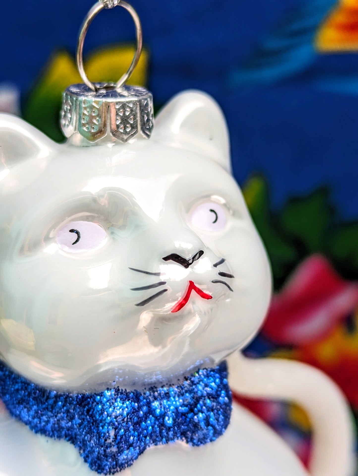 Teapot cat