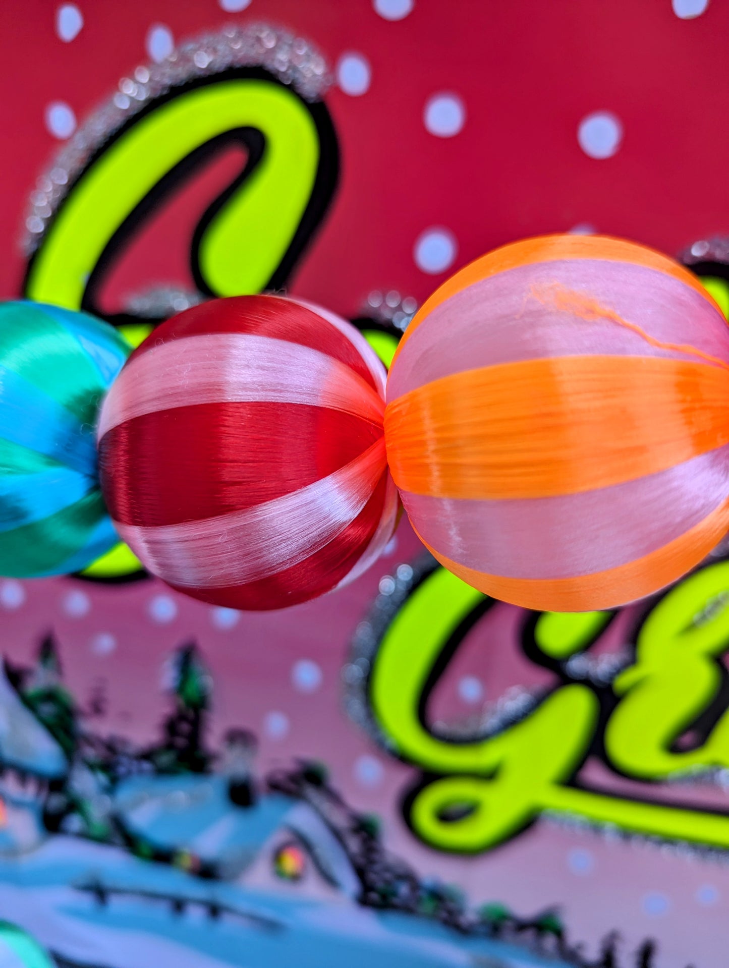 Super shiny satin garland