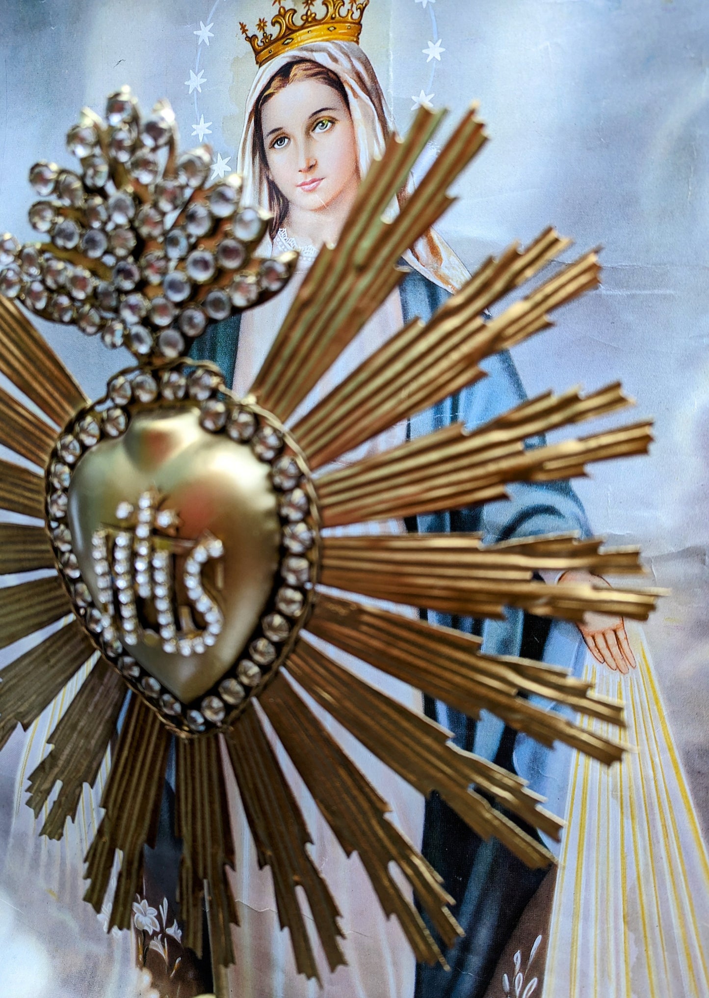 Sacred heart tree topper