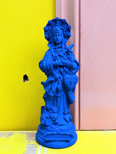 Divine kitsch statues - Freda