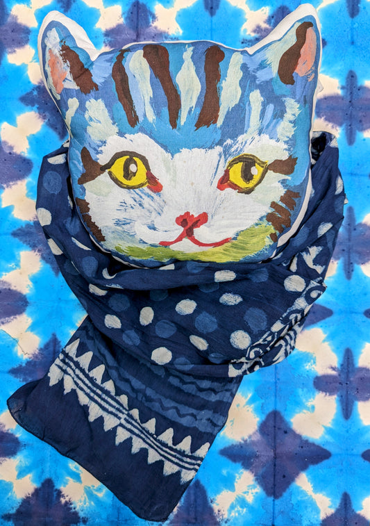 These beautiful fine cotton scarves are hand printed with clay as a resist pattern with carved wooden blocks ,a Rajasthani skilled tradition.Dyed with natural indigo, then the clay is scrubbed away and the designs are revealed! Big enough to throw around your shoulders and fine enough to wear as a scarf.

Washable at 30 degrees, with other darks and dry naturally.

approx 180 x 50cm

Cotton.

Natural indigo dye, so may shed some colour before a few washes.

 