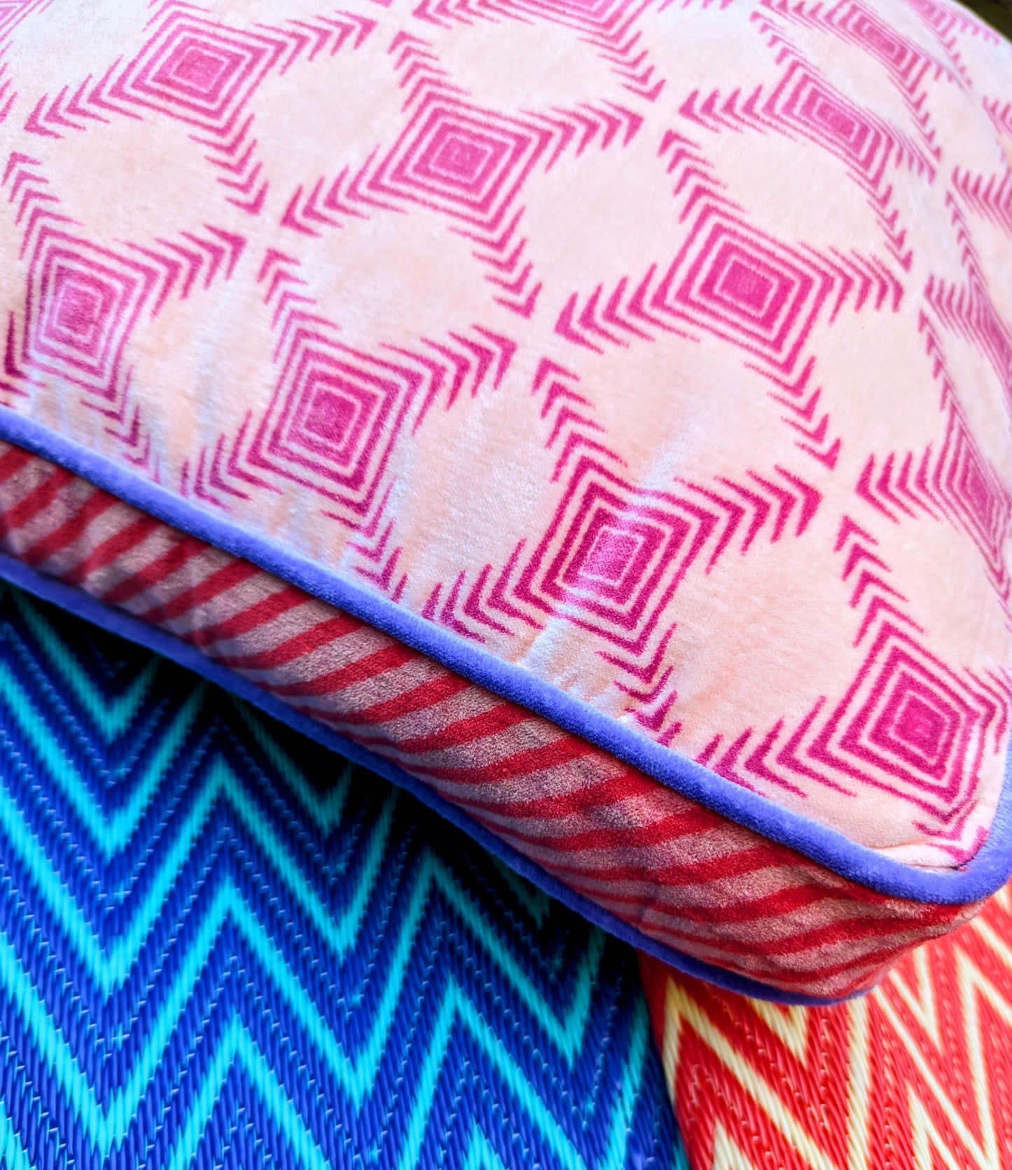 Cotton velvet geometric seat cushion
