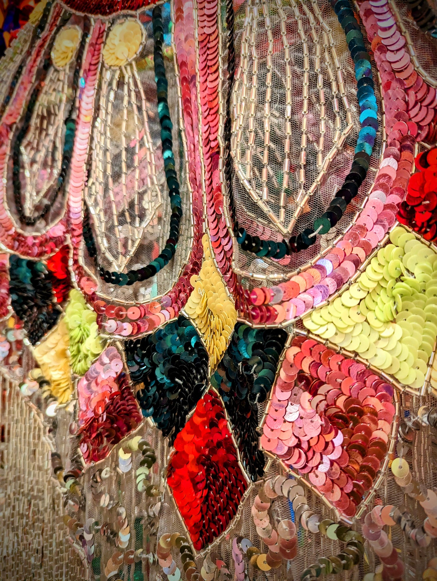 Disco dolly scallop sequin cape