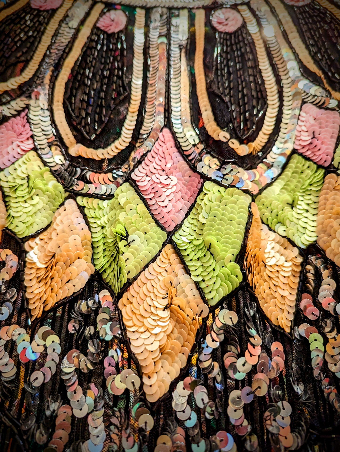Disco dolly scallop sequin cape