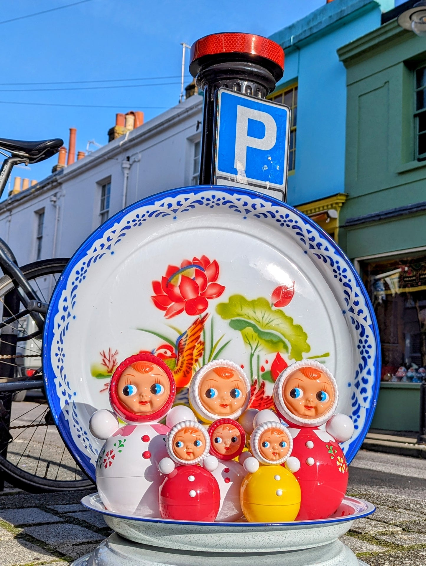 Soviet style tink tonk dolls