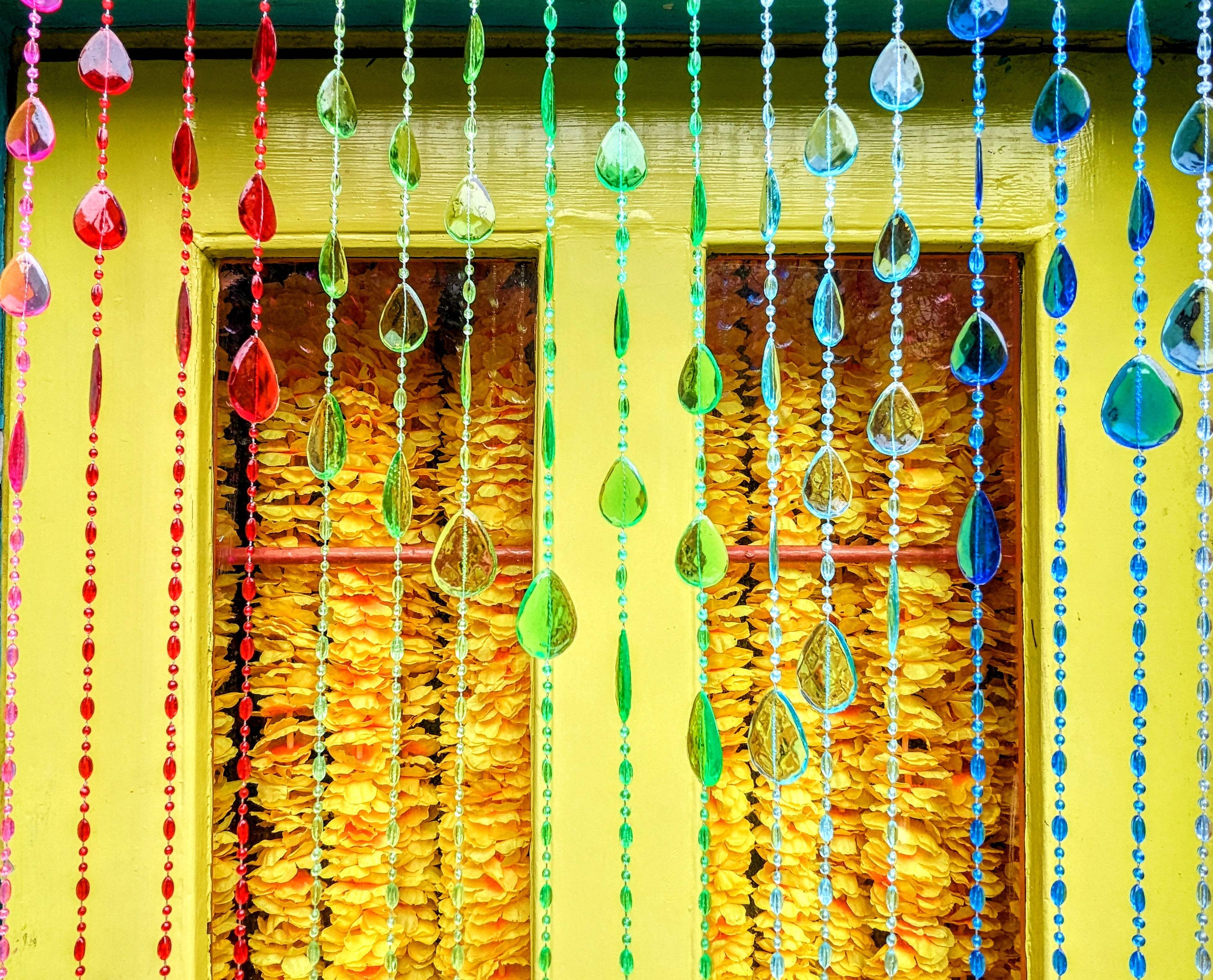 Jewel rainbow door curtain