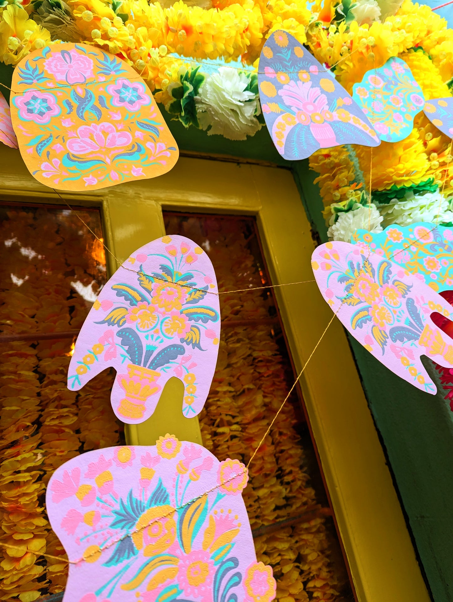 Spring garlands