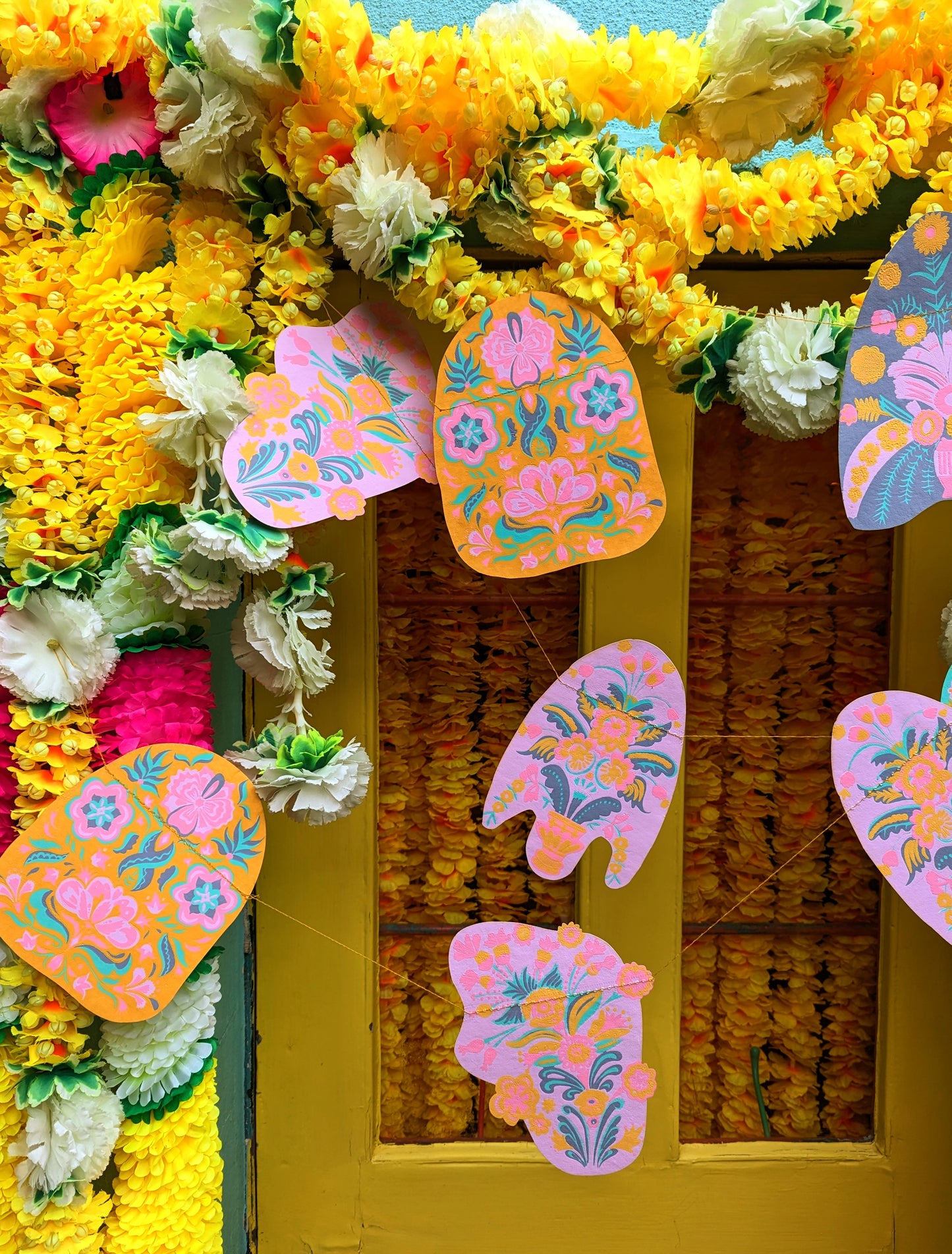 Spring garlands
