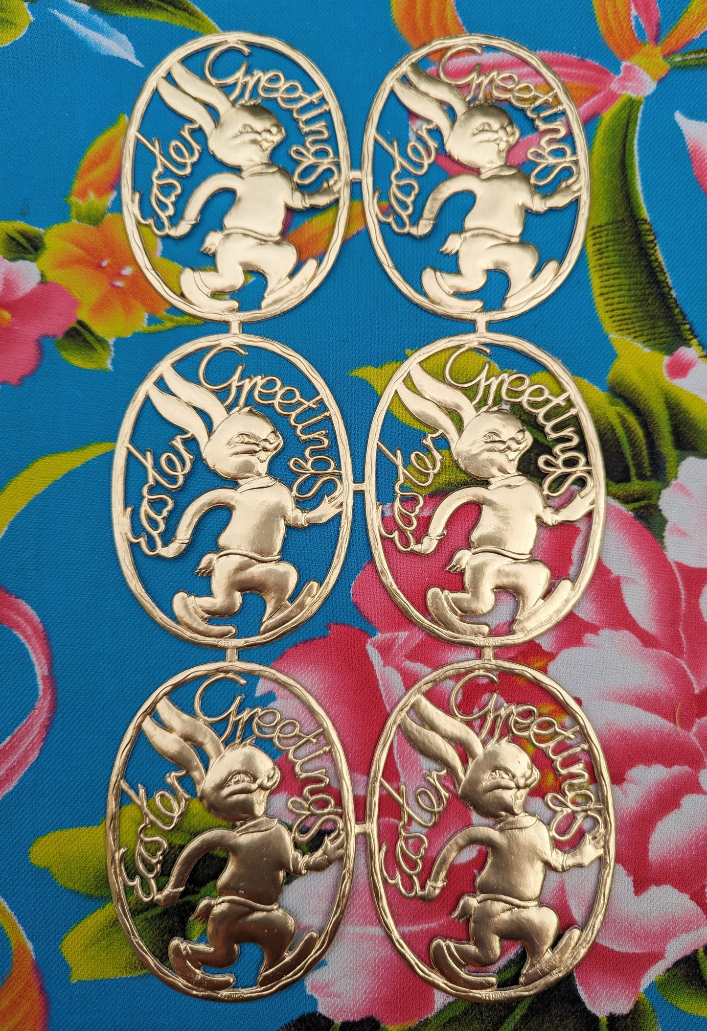 Easter bunny Dresden papers