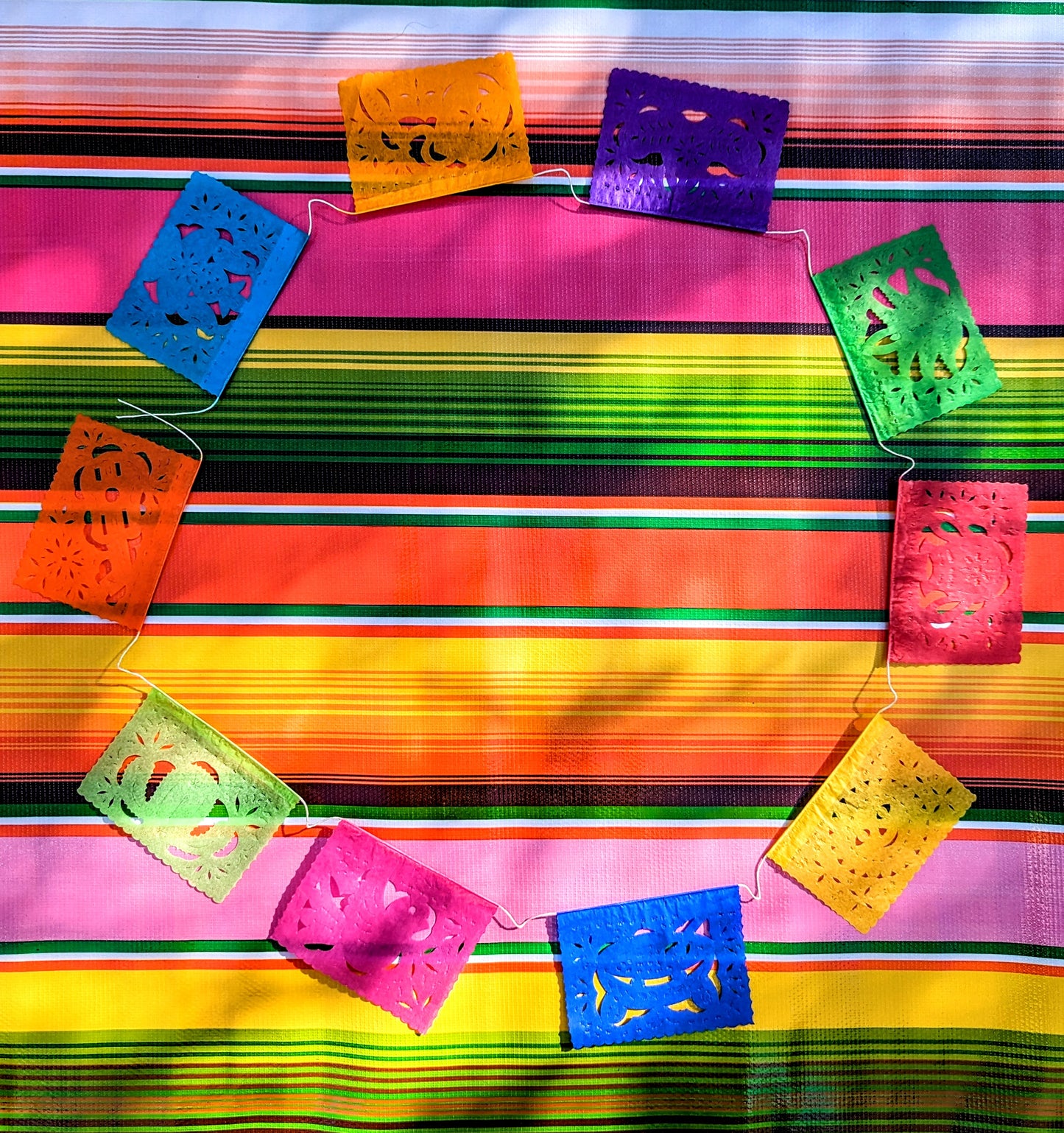 Mexican Picado papel
