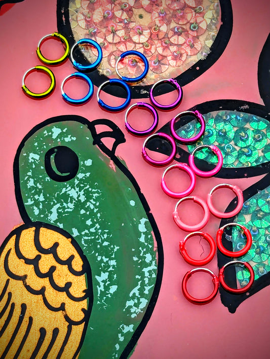 Colourful enamelled and anodized small silver hoops to hug your ear and add a little colour pop!!

hoops approx 9mm diameter.

 

 Silver hoops
Enamelled silver hoops
Anodised hoops
Anodized hoops
Huggies
Huggy hoops
