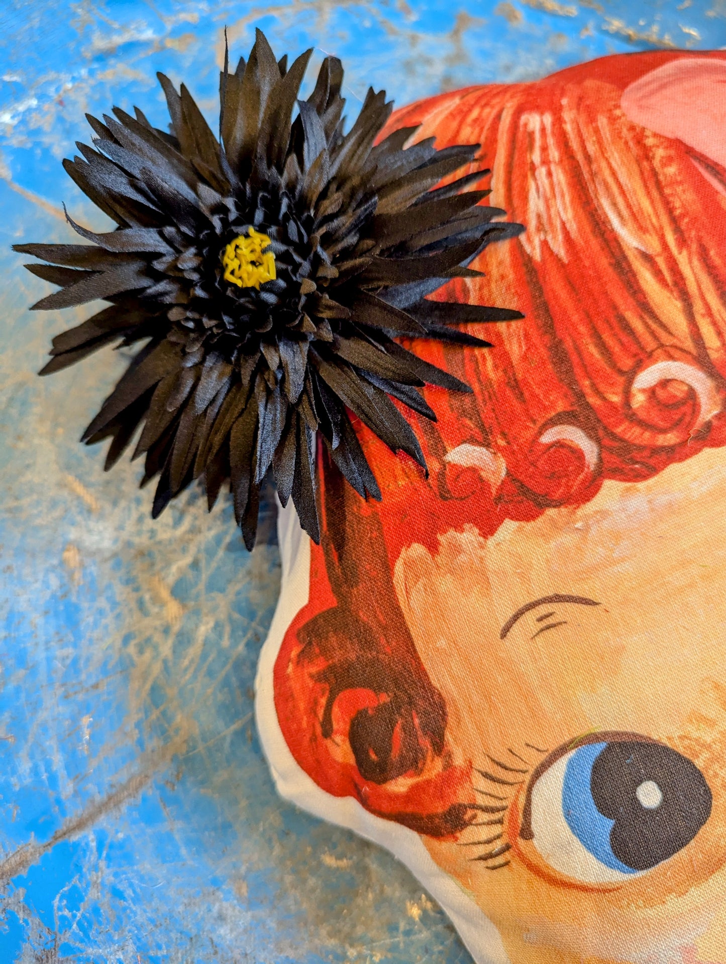 Double claw clip hair flowers - dahlia