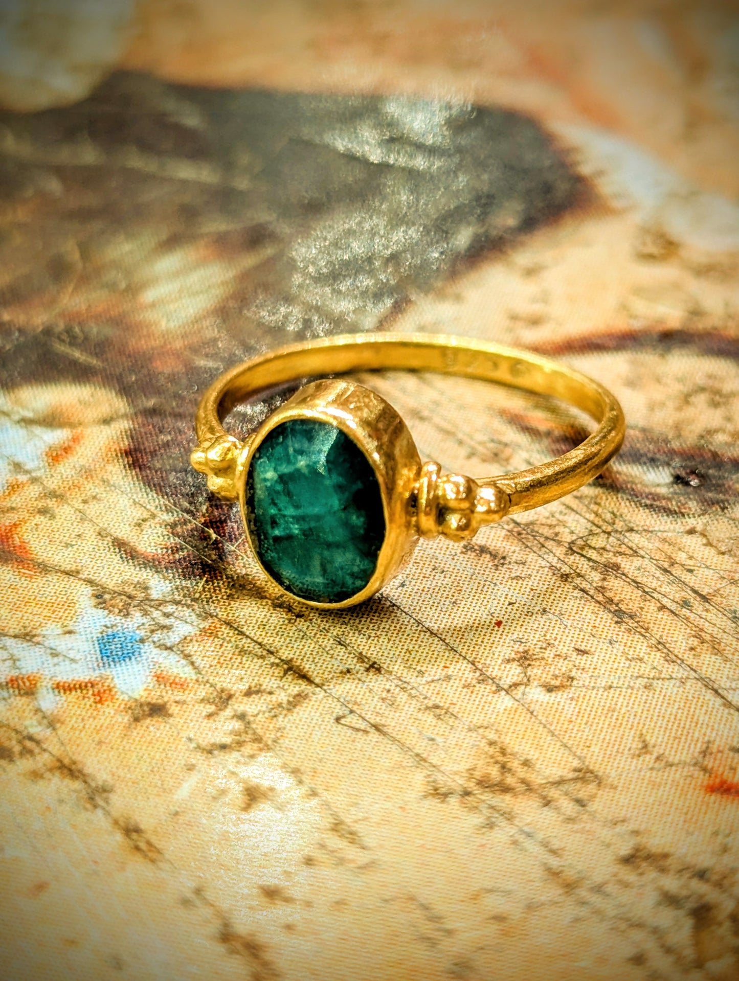 Fine jewelled rings