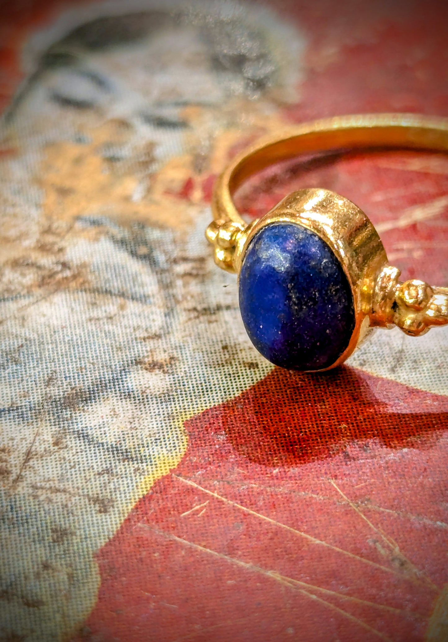 Fine jewelled rings