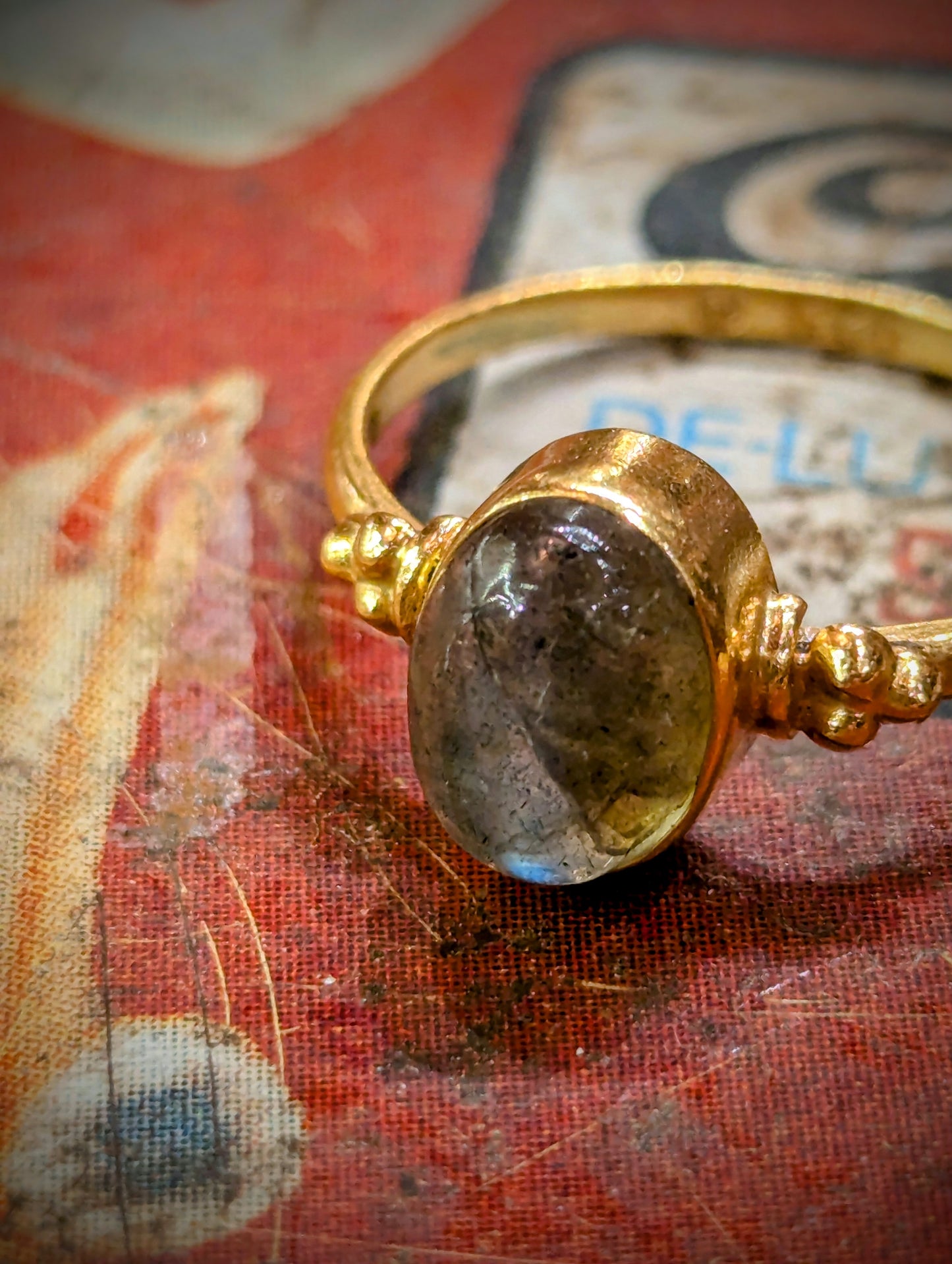Fine jewelled rings