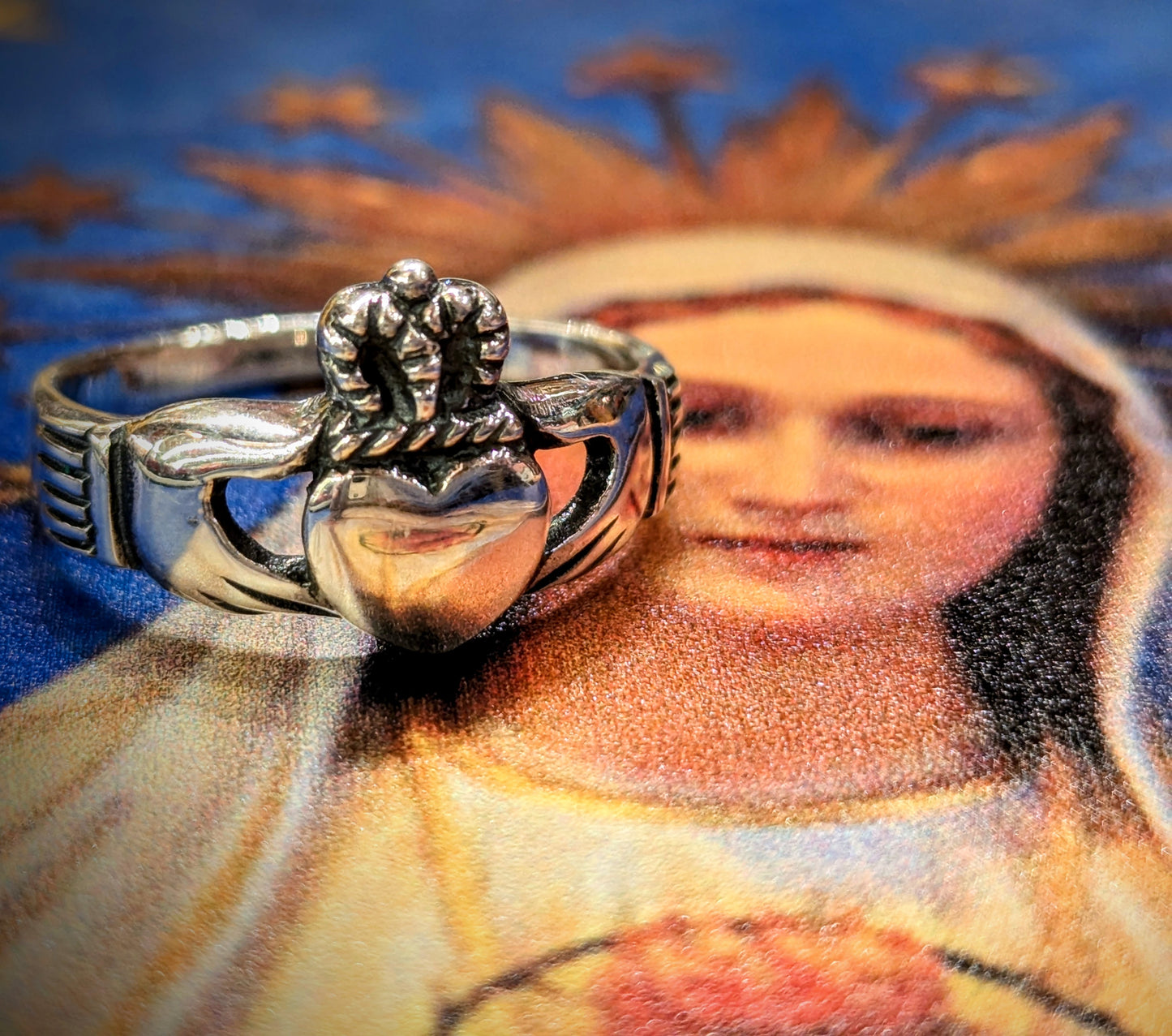 Claddagh rings